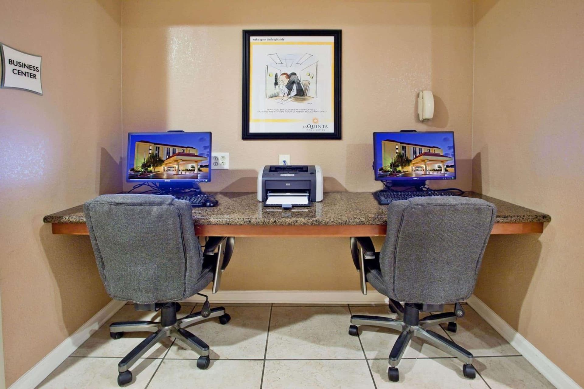 La Quinta by Wyndham Memphis Airport Graceland gallery photo in Memphis, TN — image 20