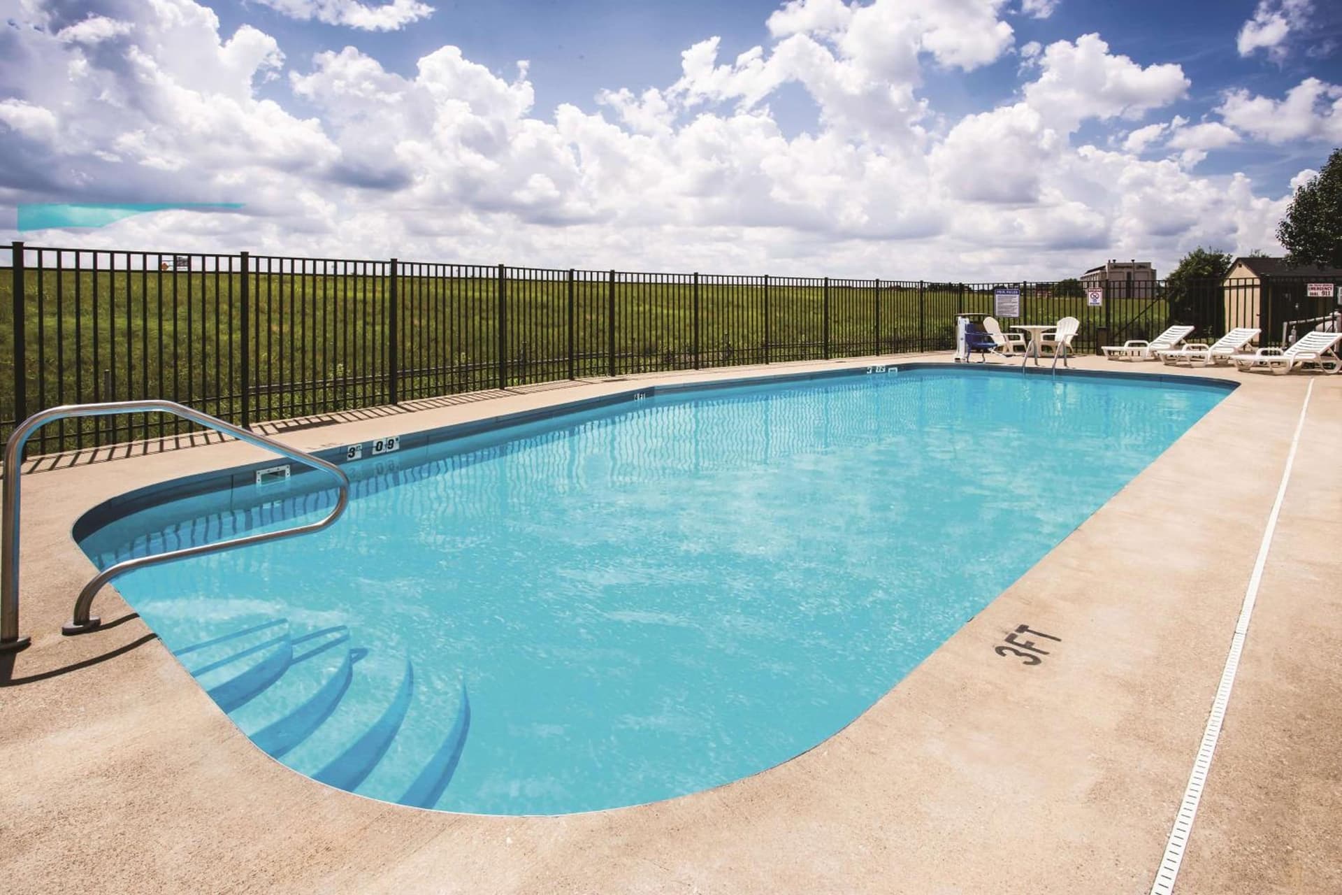 La Quinta by Wyndham Evansville gallery photo in Evansville, IN — image 7