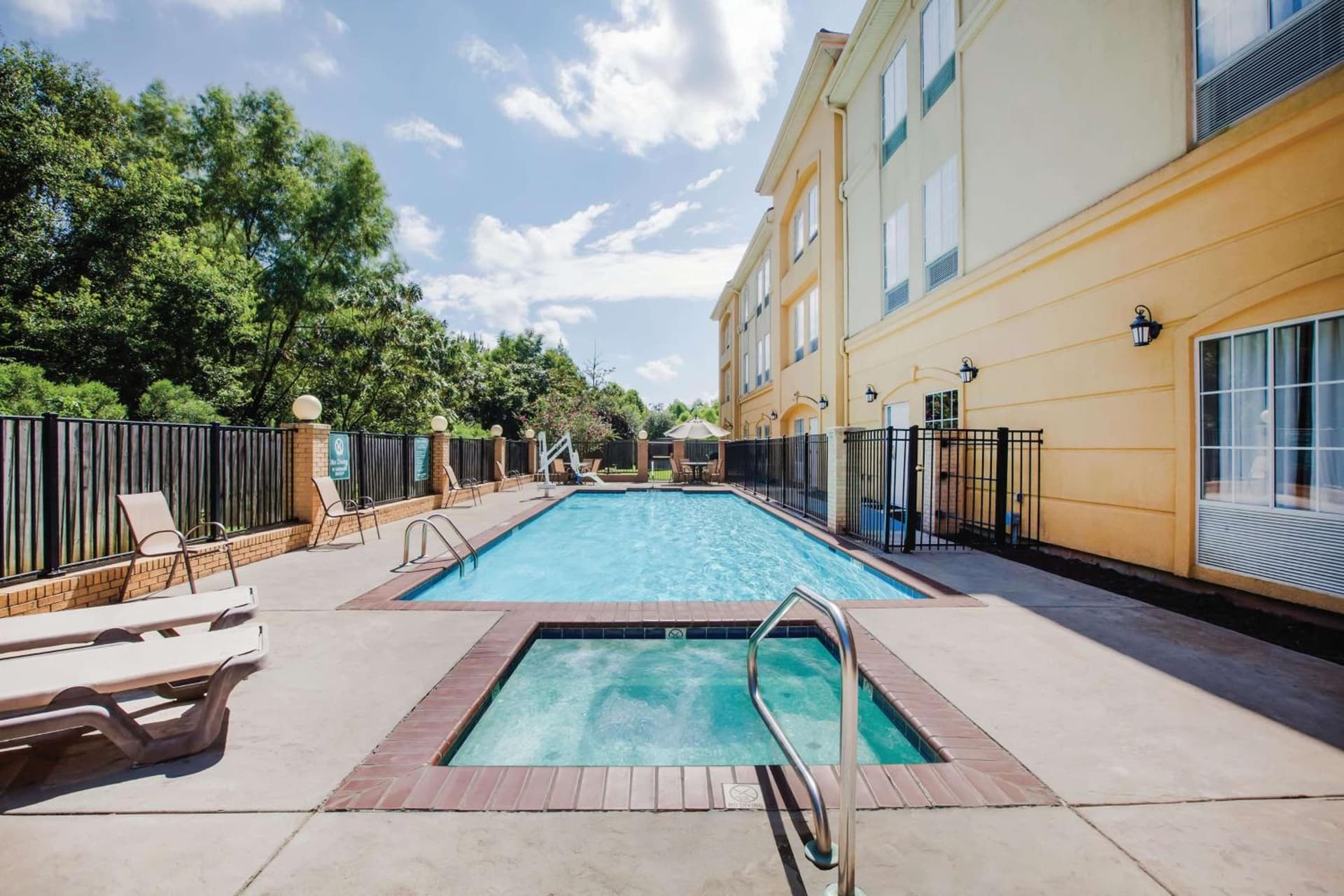 La Quinta by Wyndham Baton Rouge Denham Springs gallery photo in Baton Rouge, LA — image 31