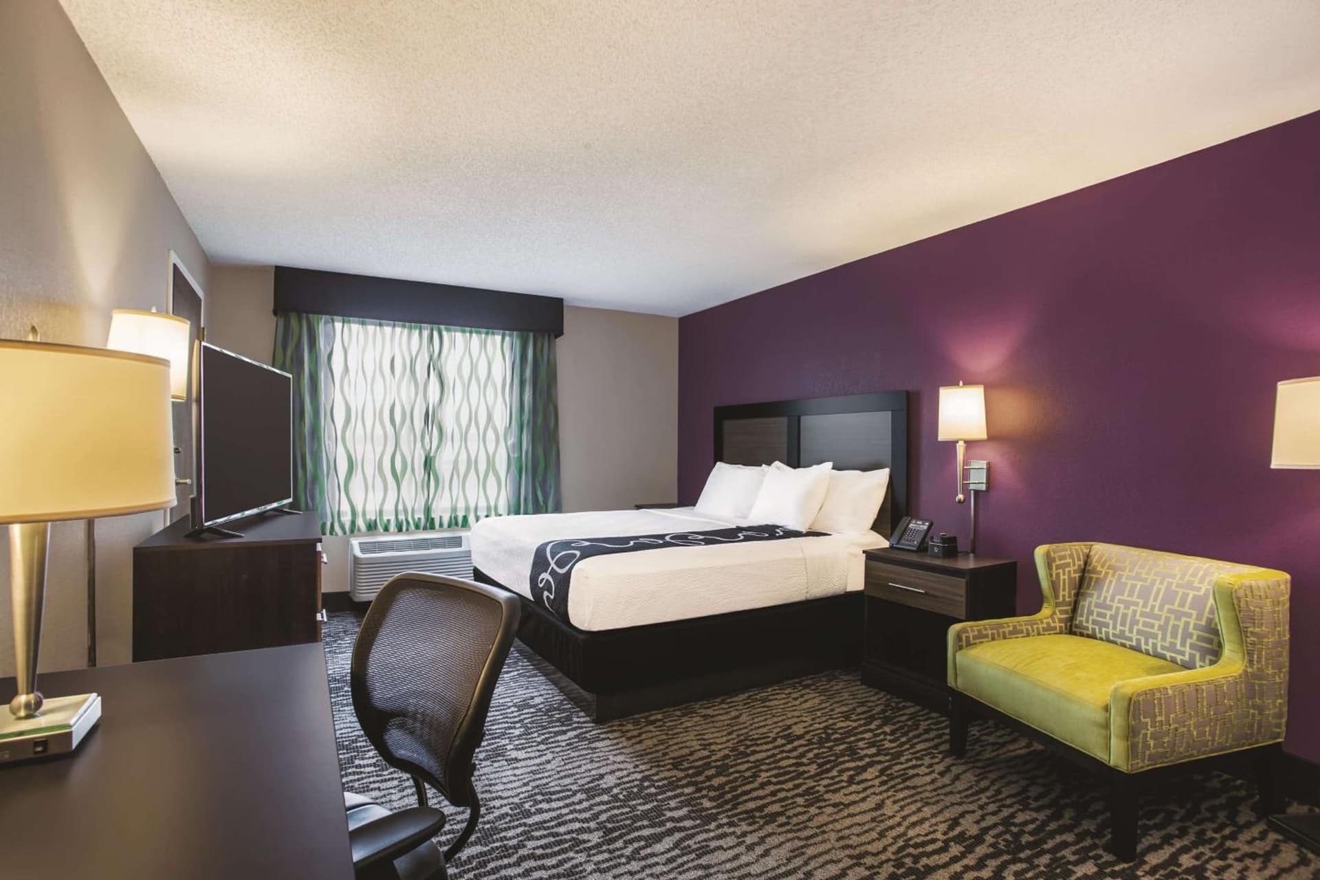 La Quinta by Wyndham Clearwater South gallery photo in Clearwater, FL — image 4