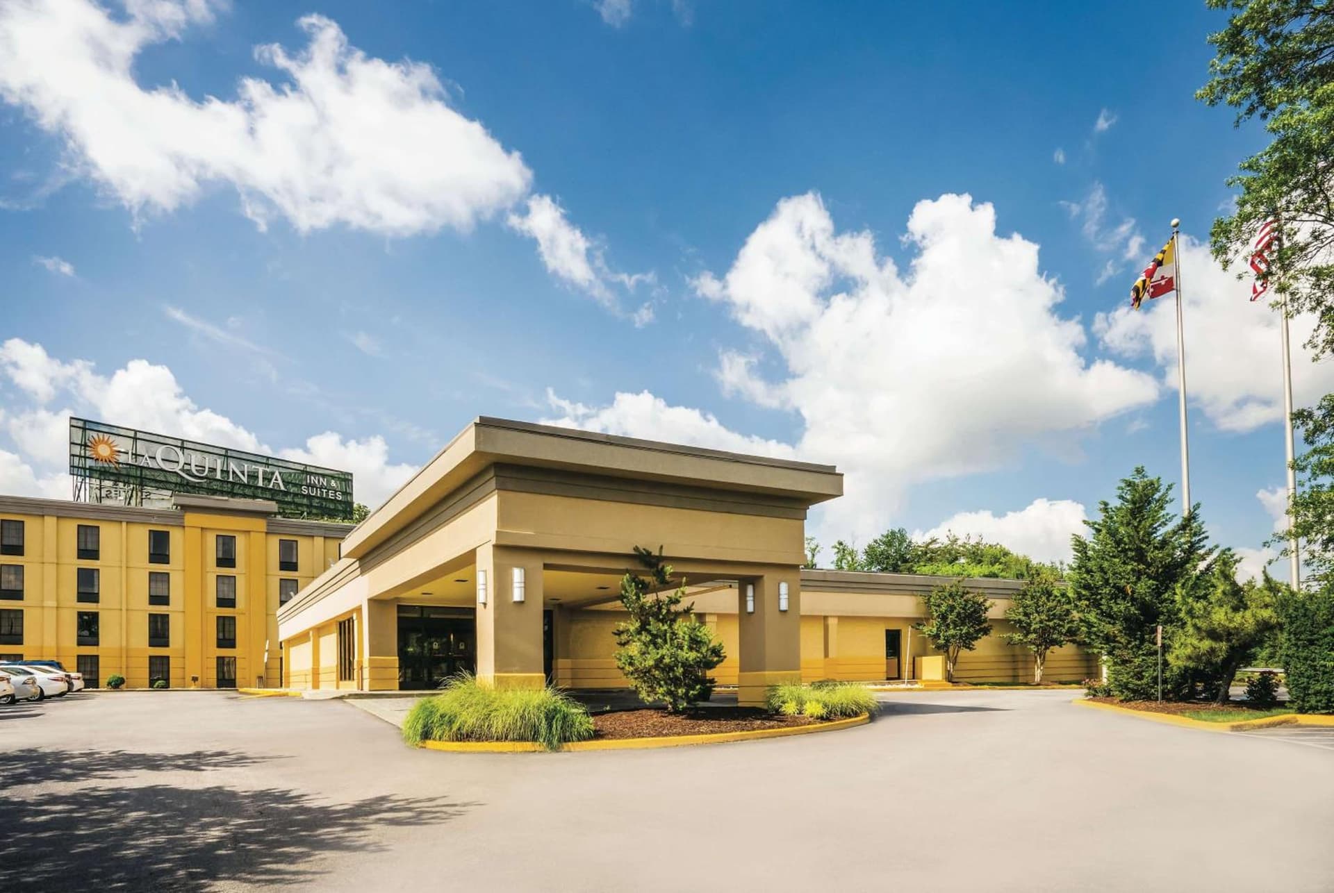 Garner Hotel Glen Burnie BWI Airport Area by IHG featured exterior or lobby in Glen Burnie, MD — similar hotel