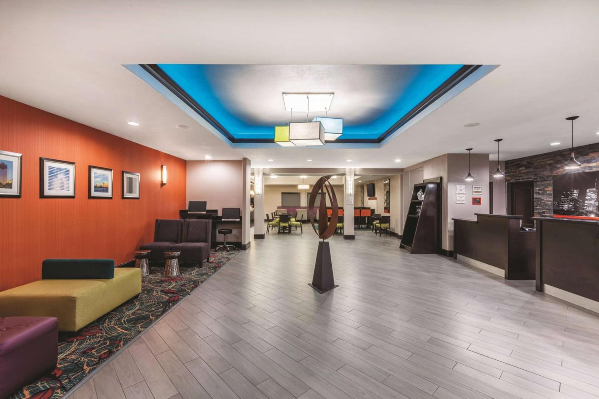 La Quinta by Wyndham Houston IAH Bush Intl Airport E gallery photo in Humble, TX — image 30