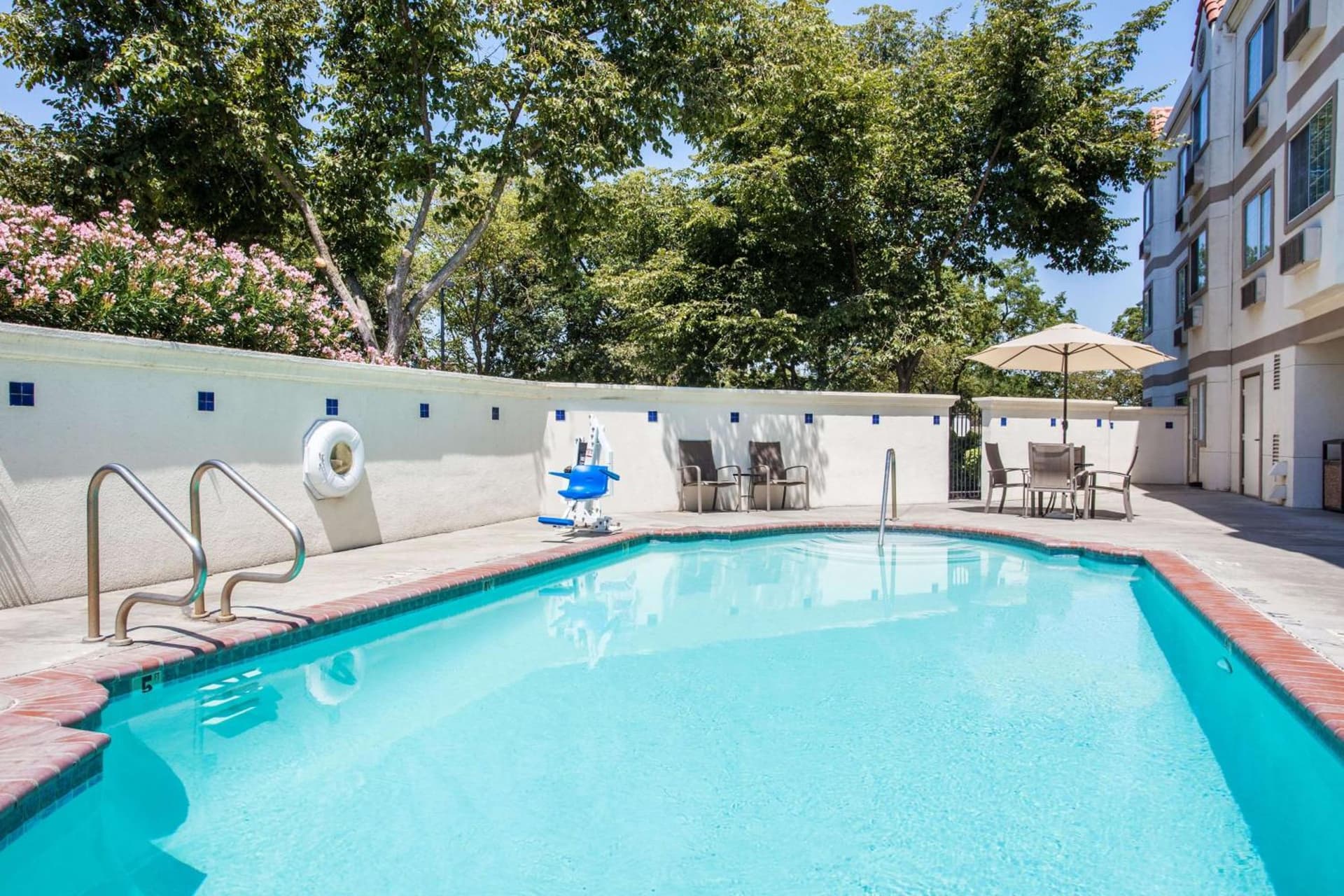 La Quinta by Wyndham Davis gallery photo in Davis, CA — image 17
