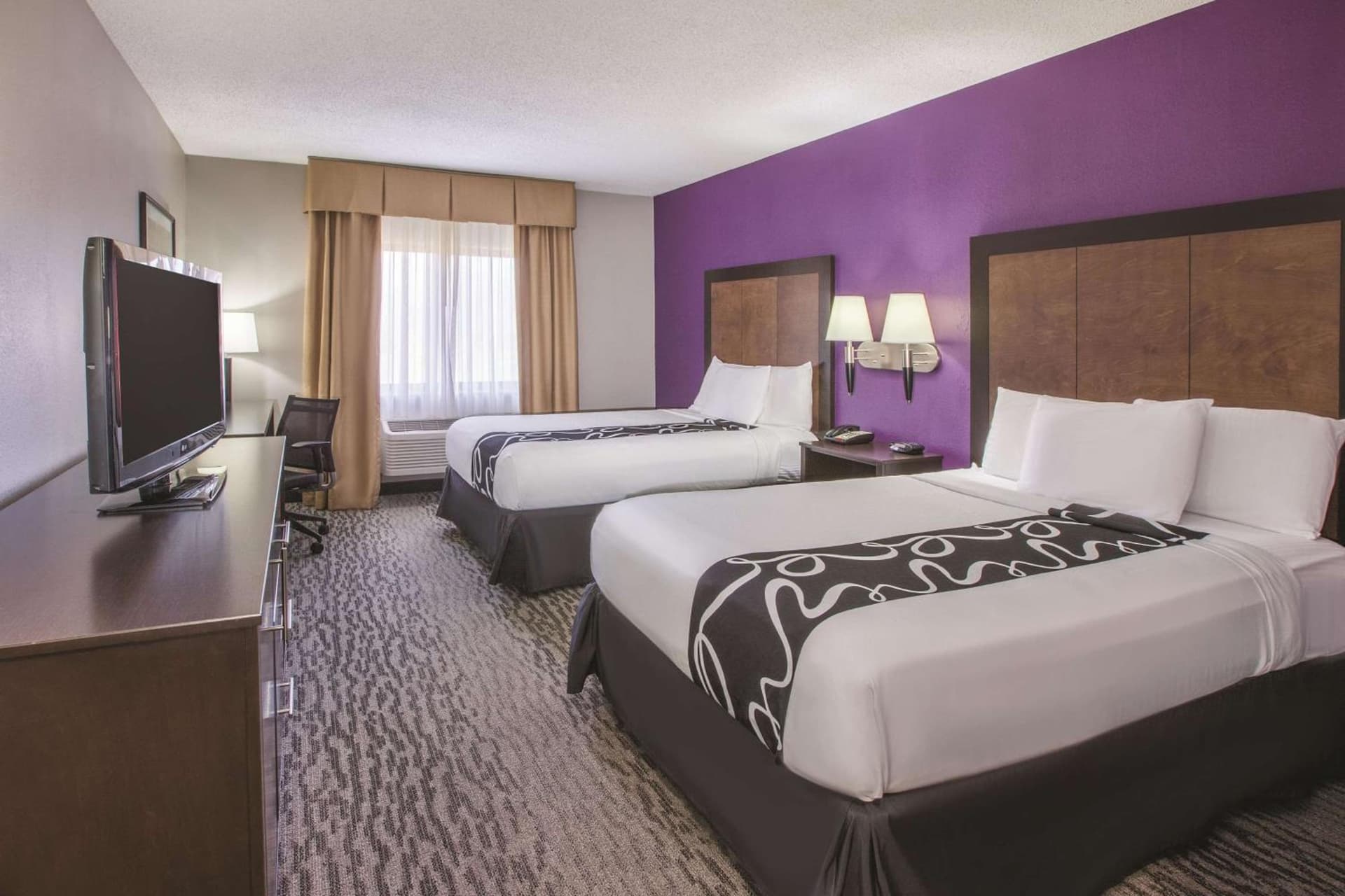 La Quinta by Wyndham Erie gallery photo in Erie, PA — image 18