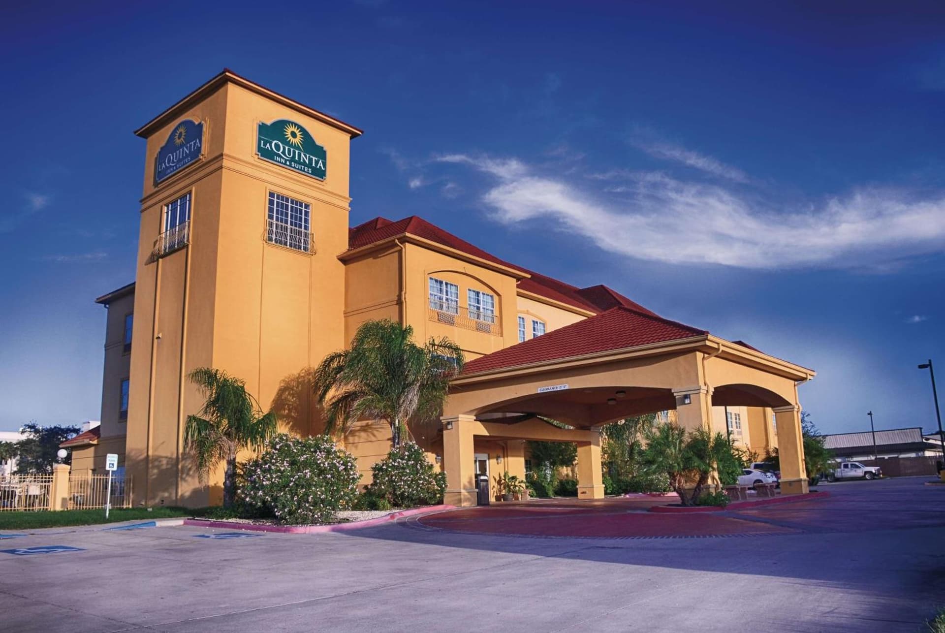 La Quinta by Wyndham Alice featured exterior or lobby in Alice, TX — similar hotel