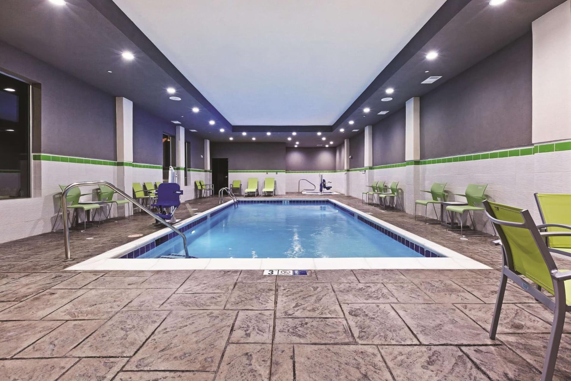 La Quinta by Wyndham College Station South gallery photo in College Station, TX — image 39