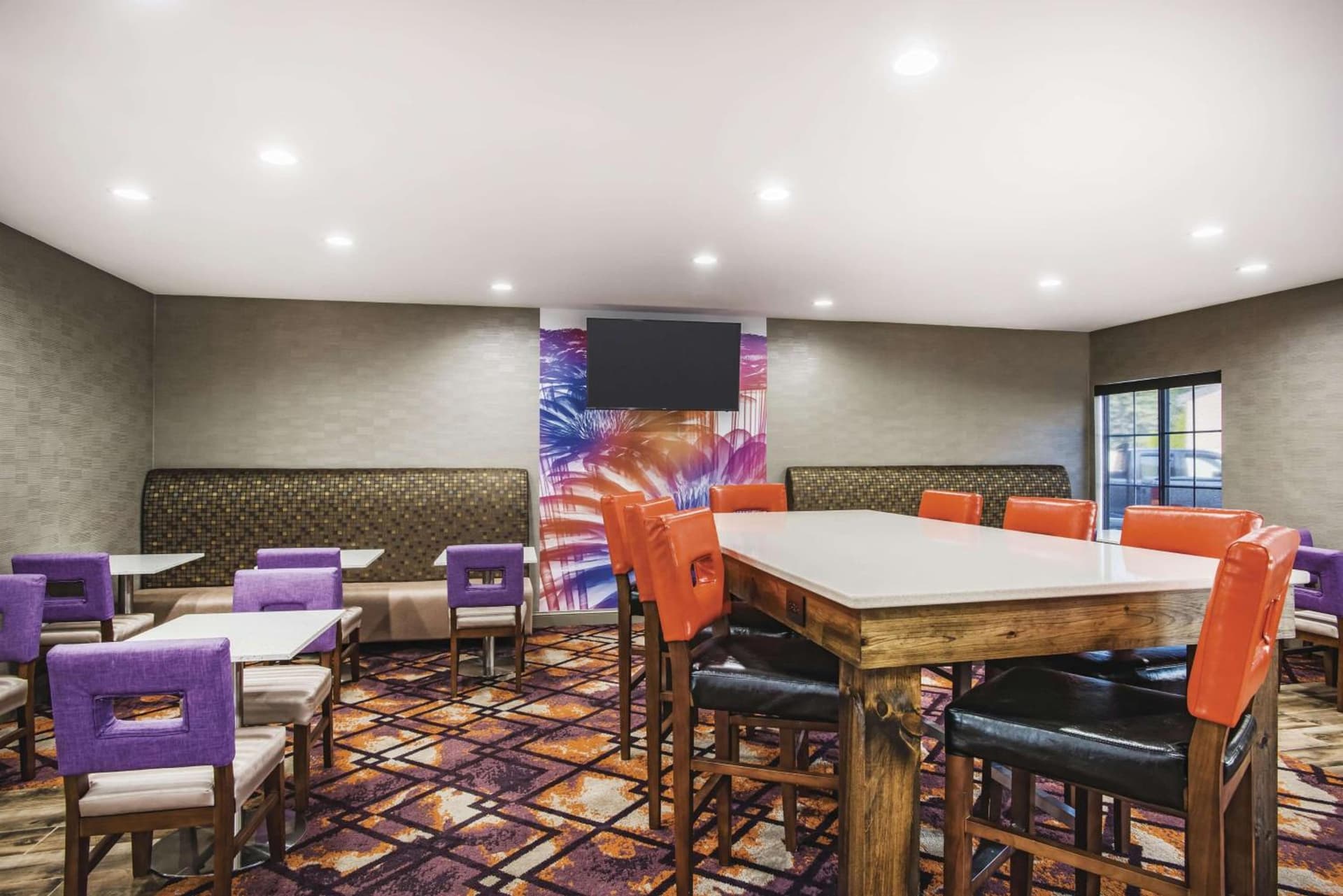 La Quinta by Wyndham Chambersburg gallery photo in Chambersburg, PA — image 15
