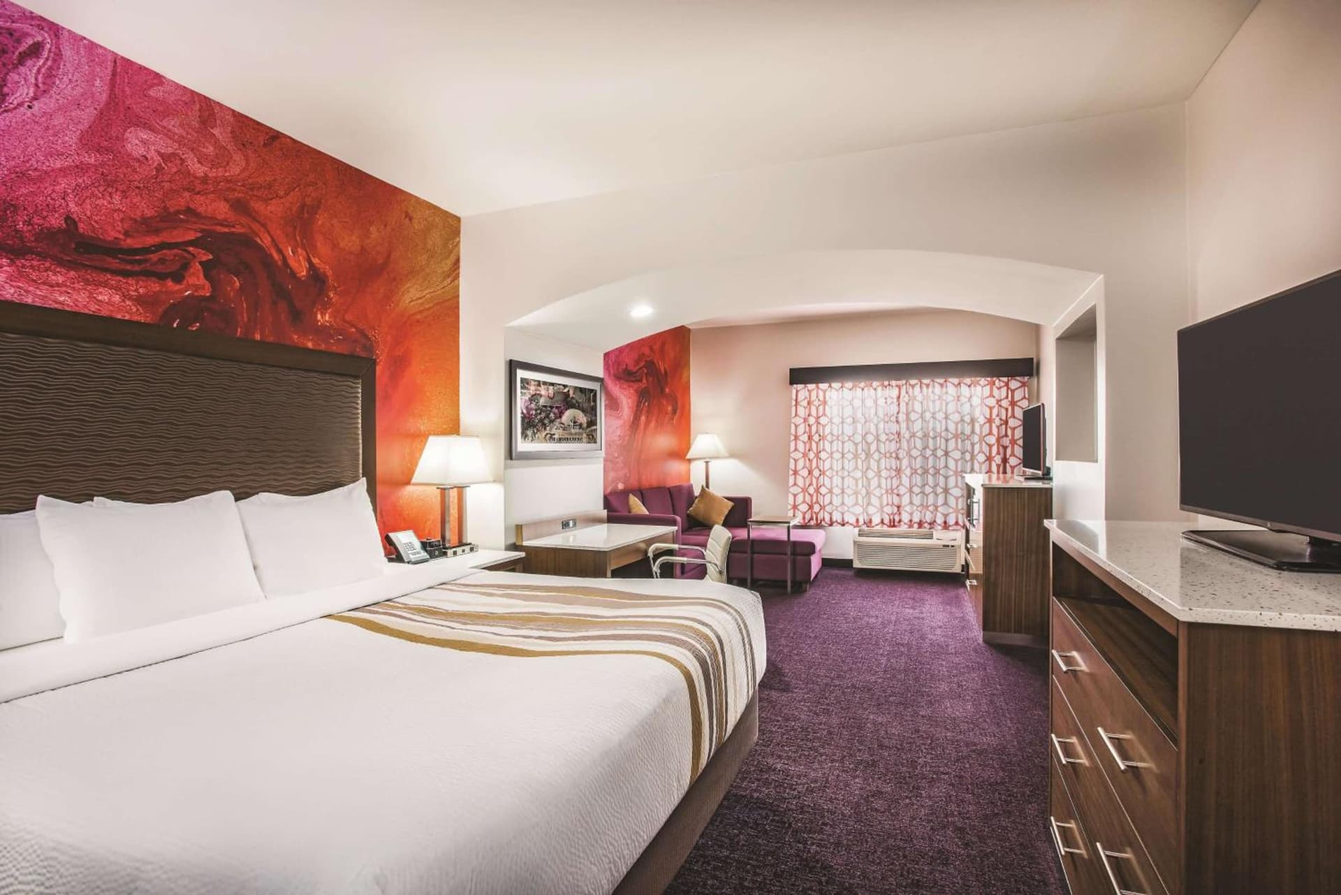 La Quinta by Wyndham Chambersburg gallery photo in Chambersburg, PA — image 11