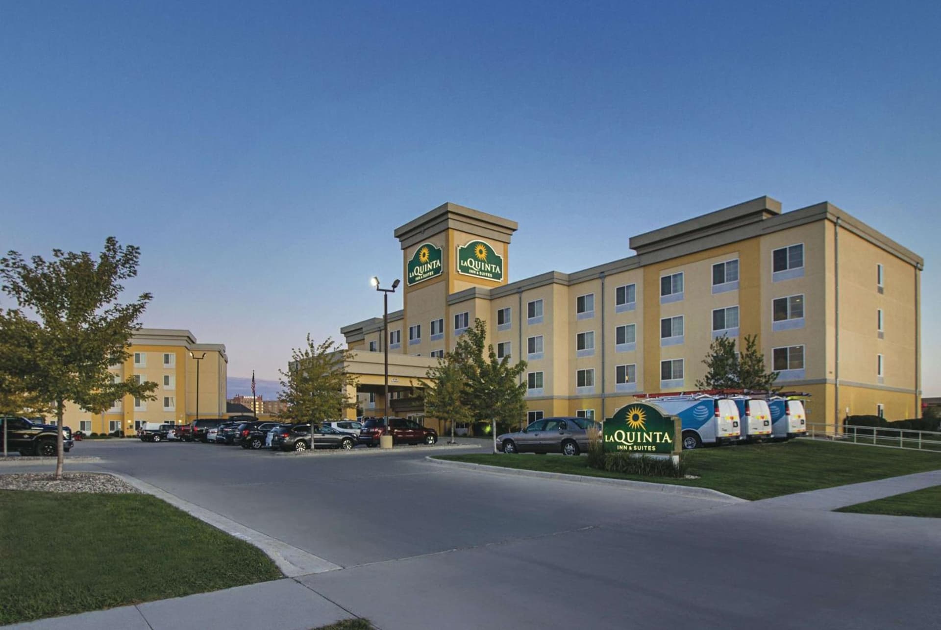 La Quinta by Wyndham Fargo-Medical Center interior in Fargo, ND — gallery photo 2