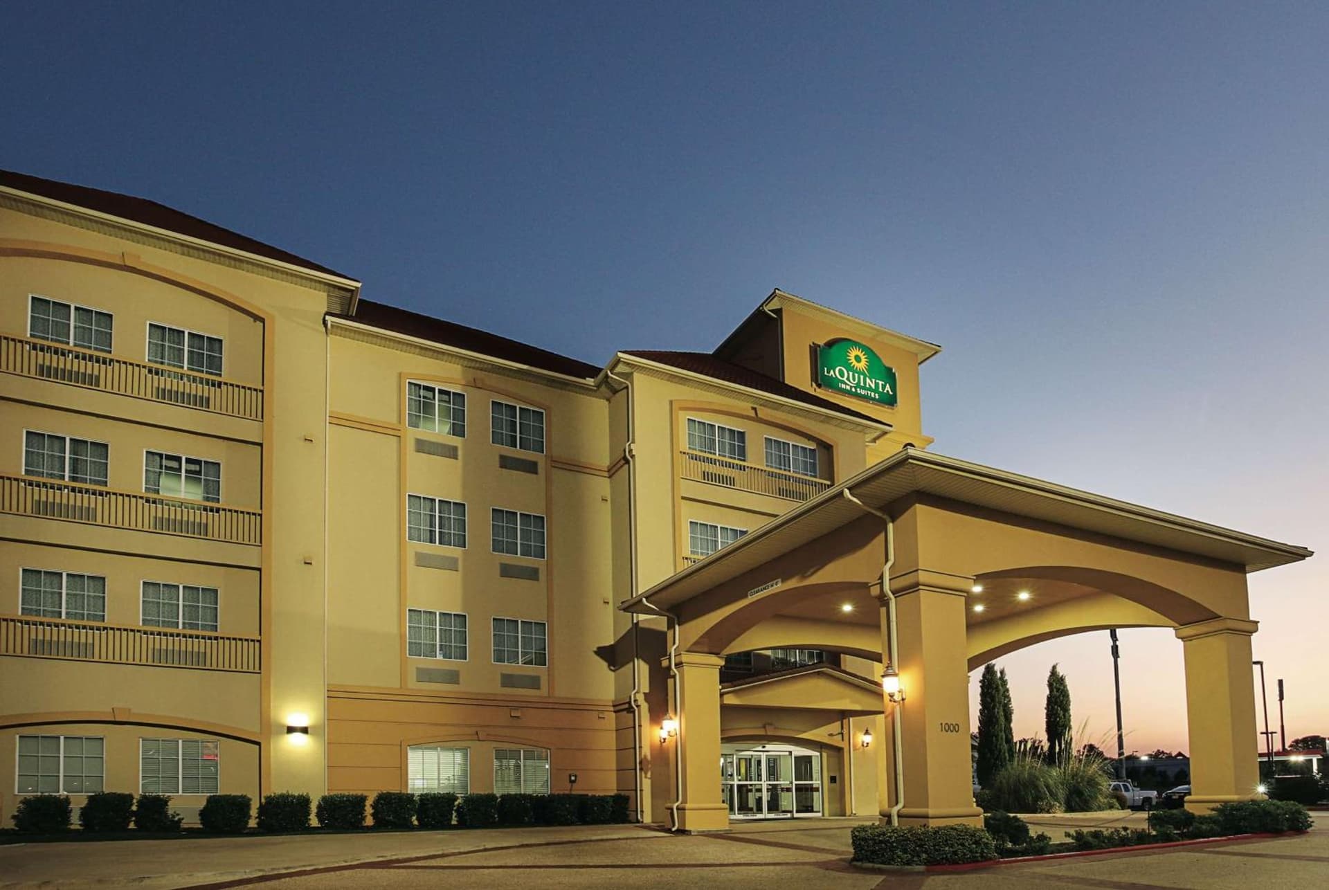 La Quinta Inn & Suites by Wyndham South Dallas - Hutchins gallery photo in Hutchins, TX — image 22