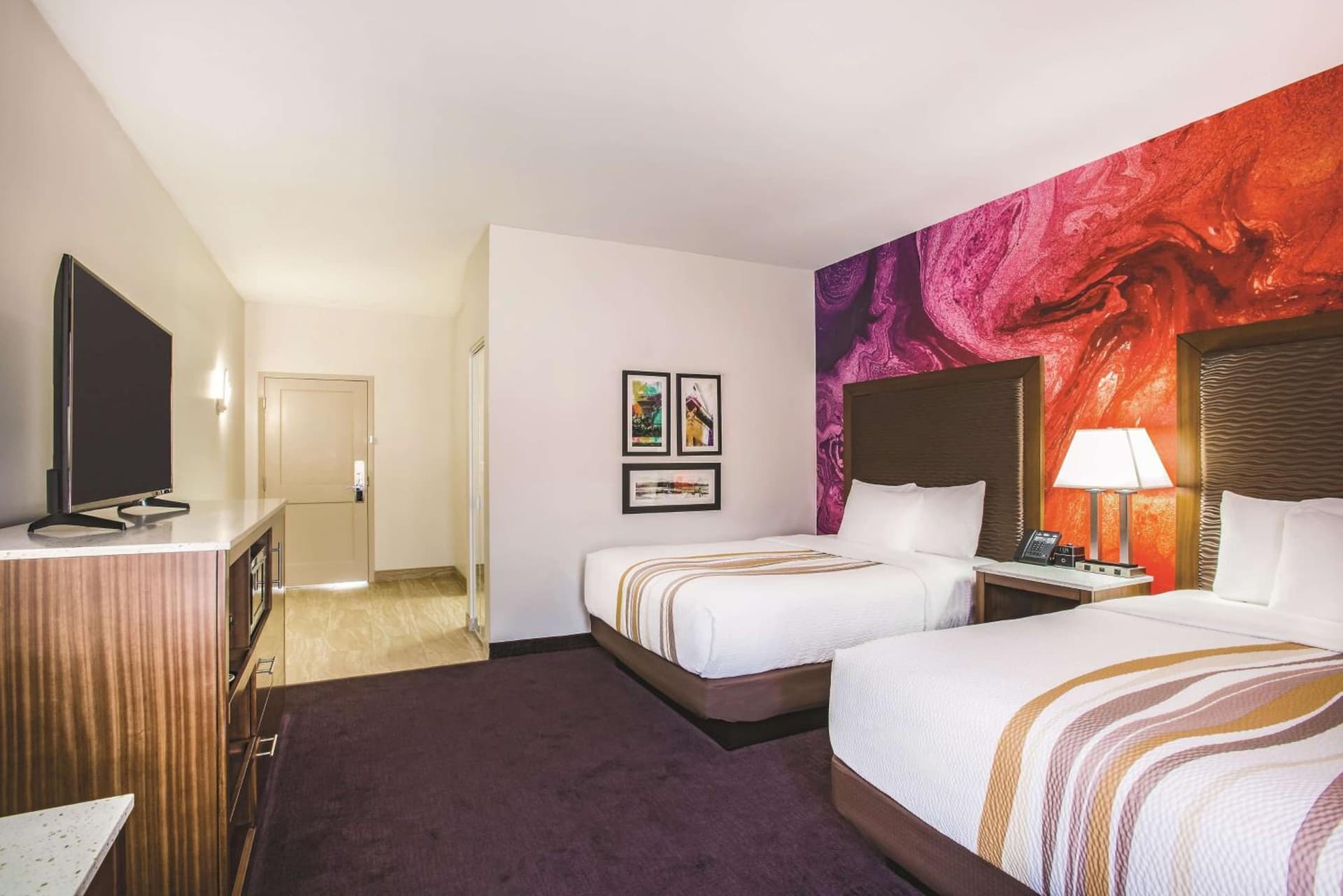 La Quinta by Wyndham Chambersburg gallery photo in Chambersburg, PA — image 5