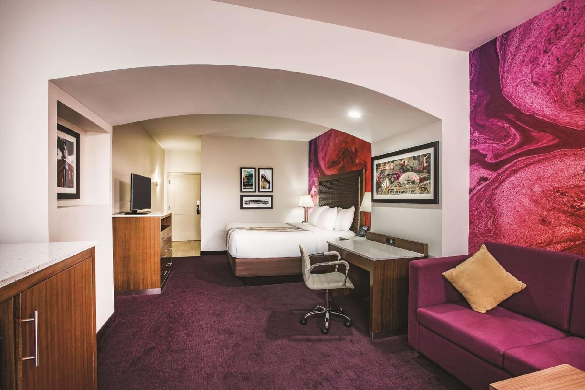 La Quinta by Wyndham Chambersburg gallery photo in Chambersburg, PA — image 7