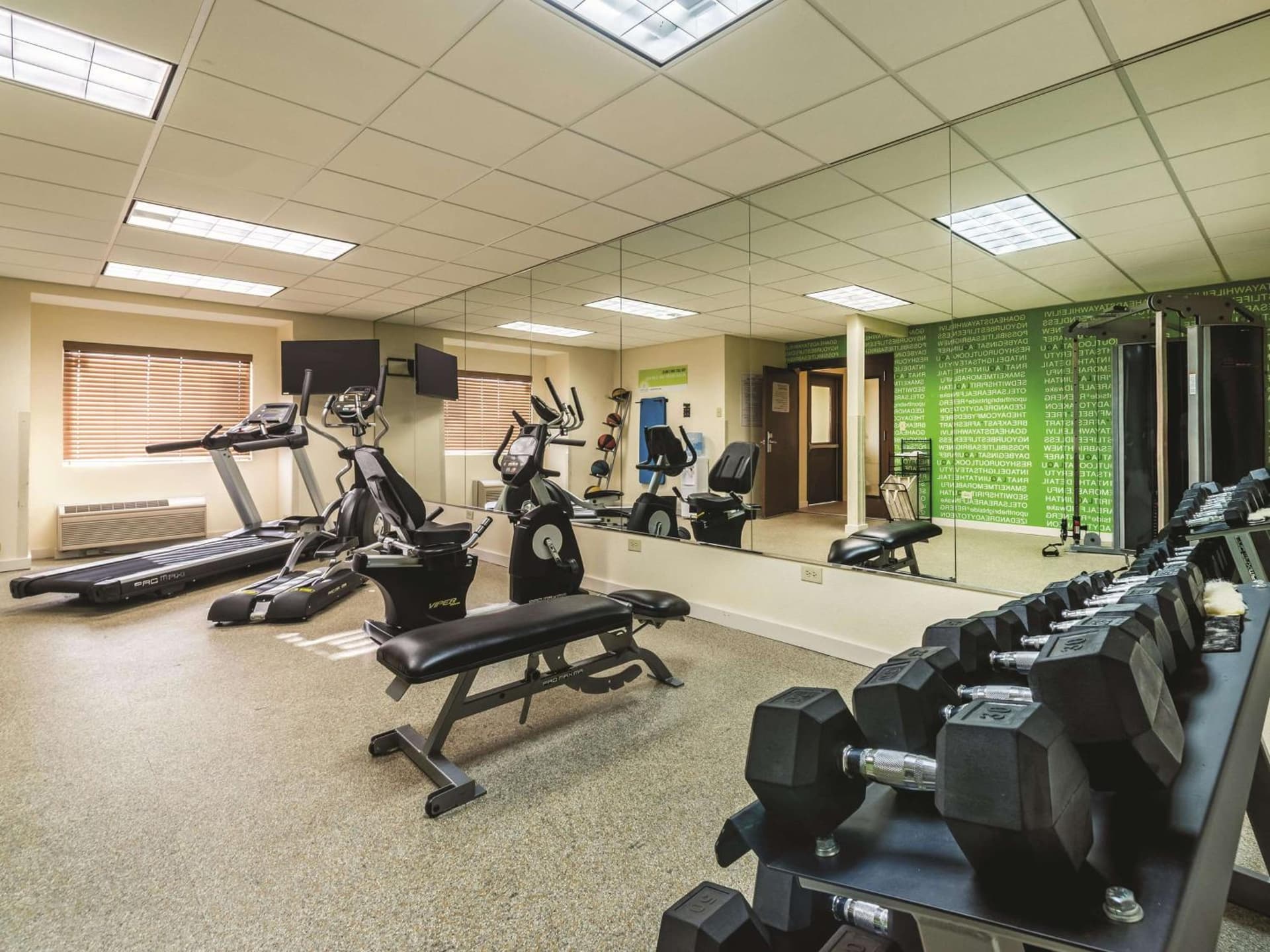 La Quinta by Wyndham Collinsville - St. Louis gallery photo in Collinsville, IL — image 18
