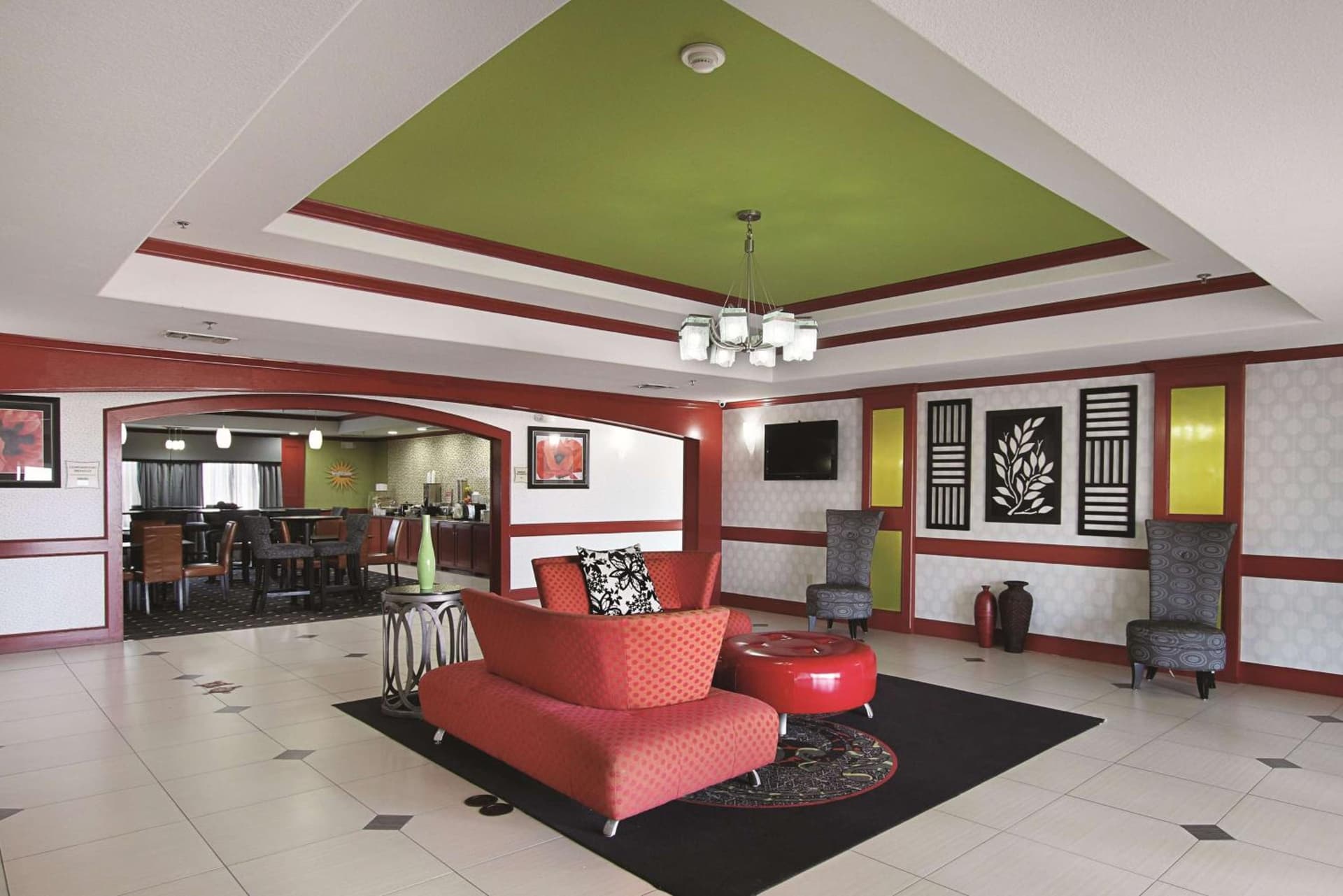 La Quinta Inn & Suites by Wyndham South Dallas - Hutchins gallery photo in Hutchins, TX — image 25