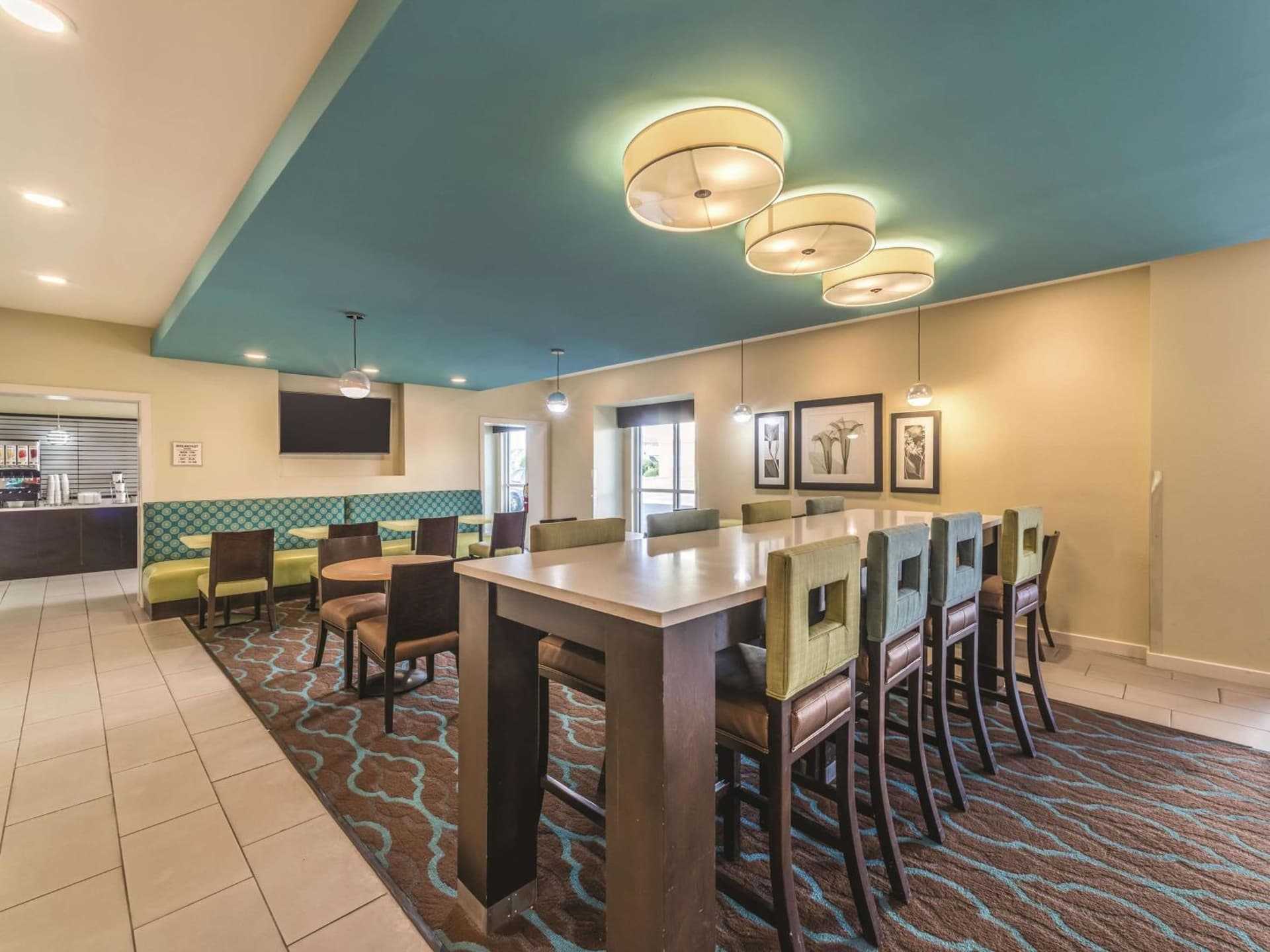 La Quinta by Wyndham Collinsville - St. Louis gallery photo in Collinsville, IL — image 10