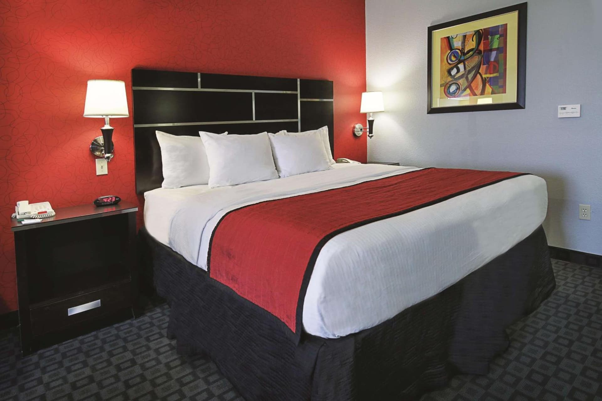 La Quinta Inn & Suites by Wyndham South Dallas - Hutchins gallery photo in Hutchins, TX — image 27