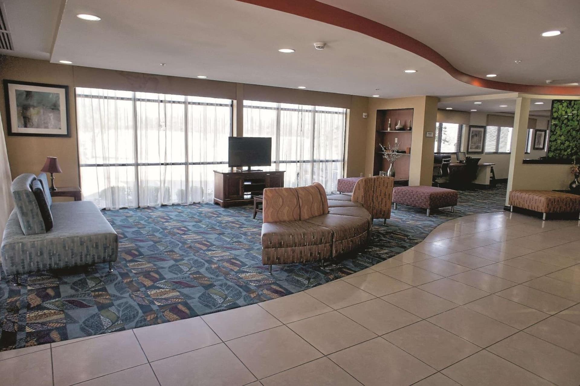 La Quinta by Wyndham Edmond gallery photo in Edmond, OK — image 9