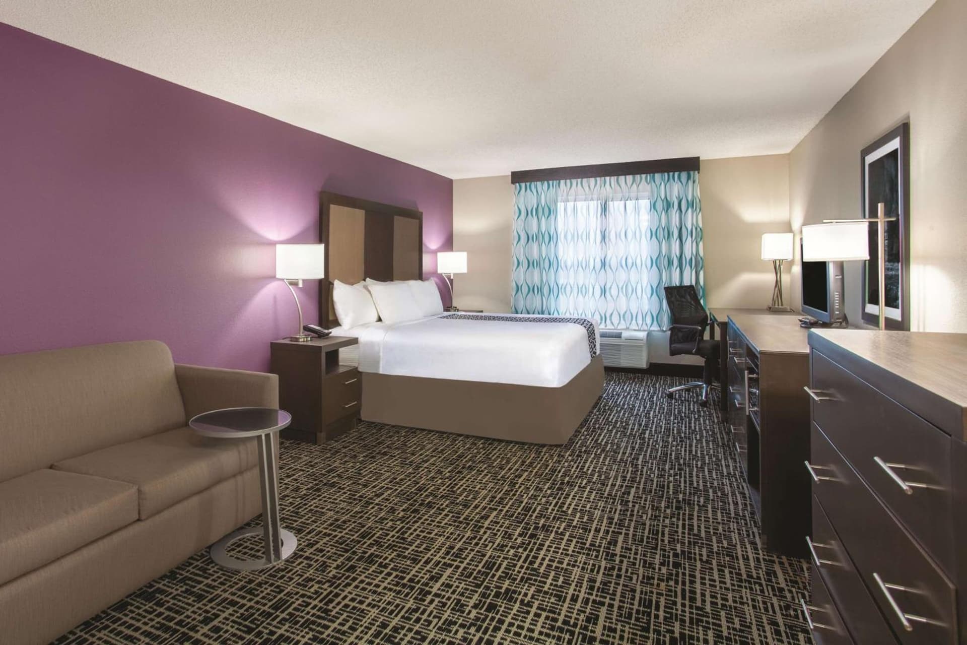La Quinta by Wyndham Hopkinsville gallery photo in Hopkinsville, KY — image 19
