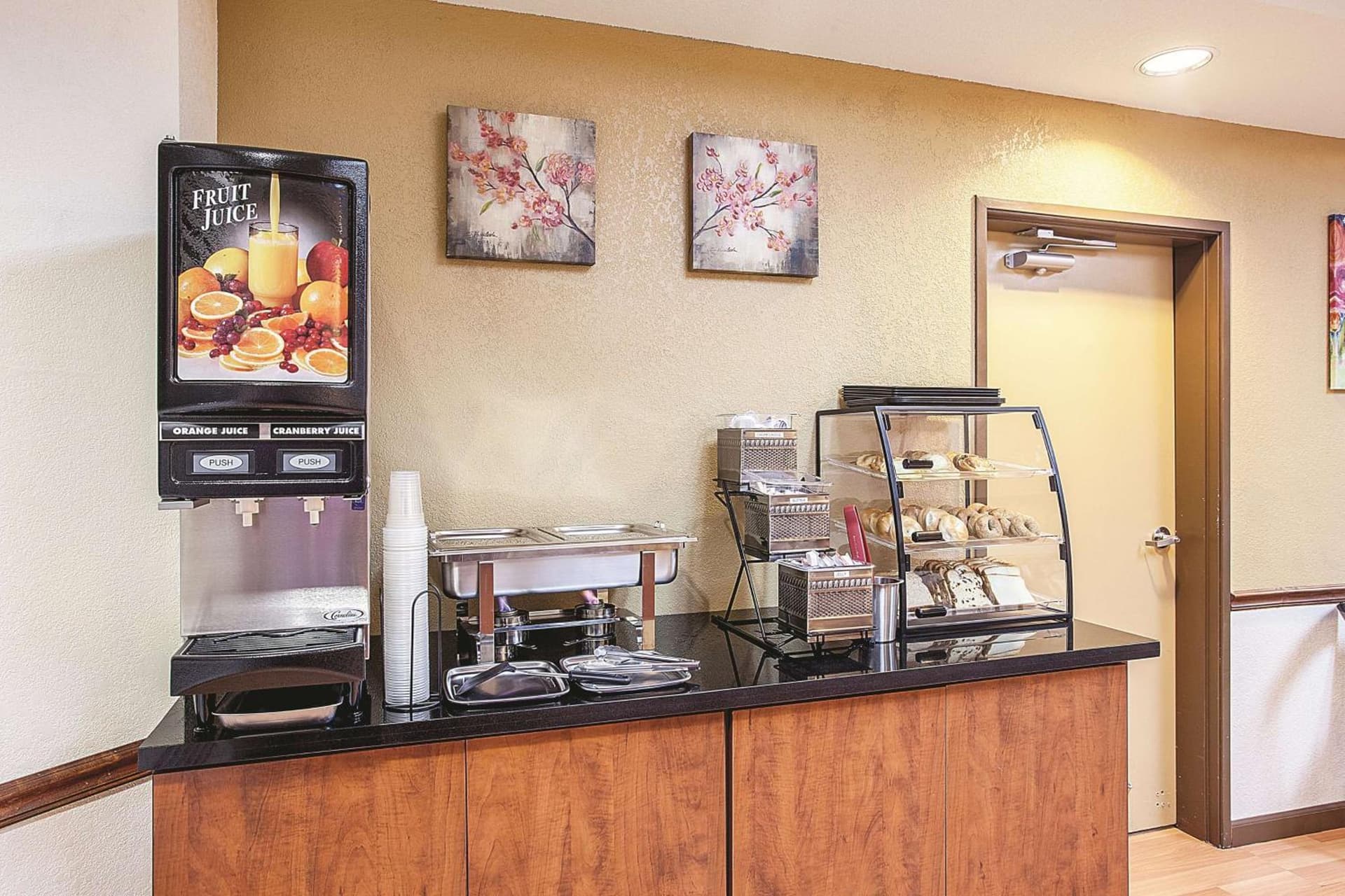 La Quinta by Wyndham Davis gallery photo in Davis, CA — image 11