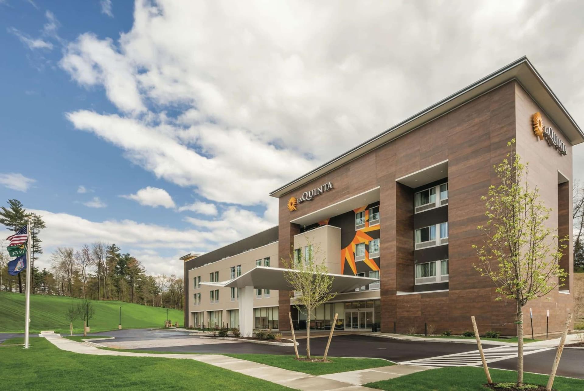 La Quinta Inn & Suites by Wyndham Clifton Park Saratoga Area 1749 Route 9 featured exterior or lobby in Clifton Park, NY — similar hotel