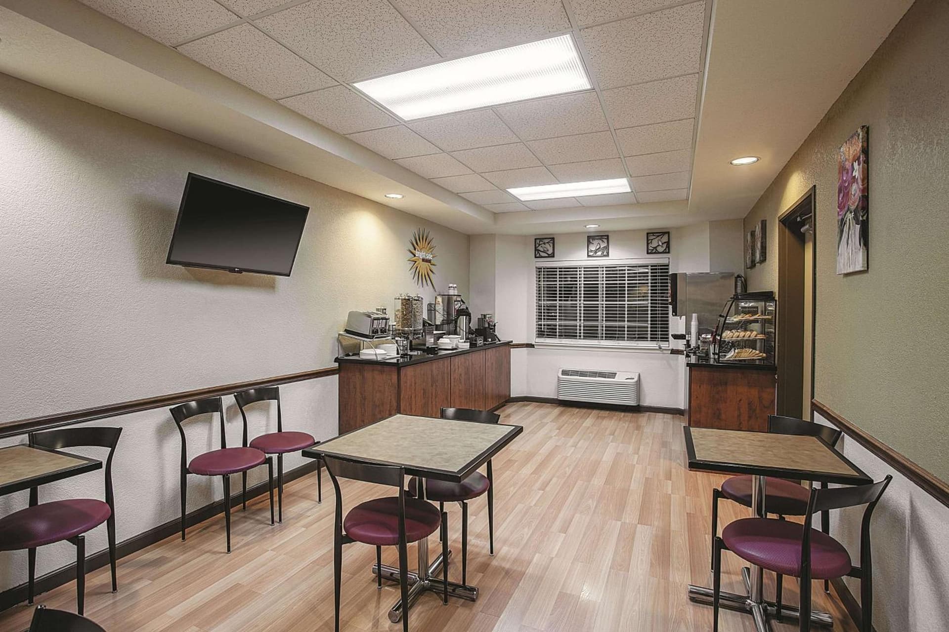 La Quinta by Wyndham Davis gallery photo in Davis, CA — image 32