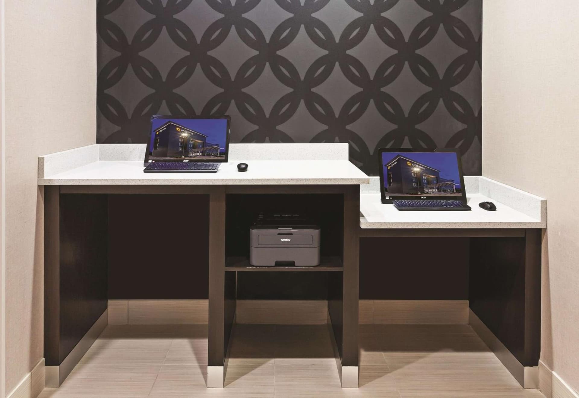 La Quinta by Wyndham College Station South gallery photo in College Station, TX — image 11