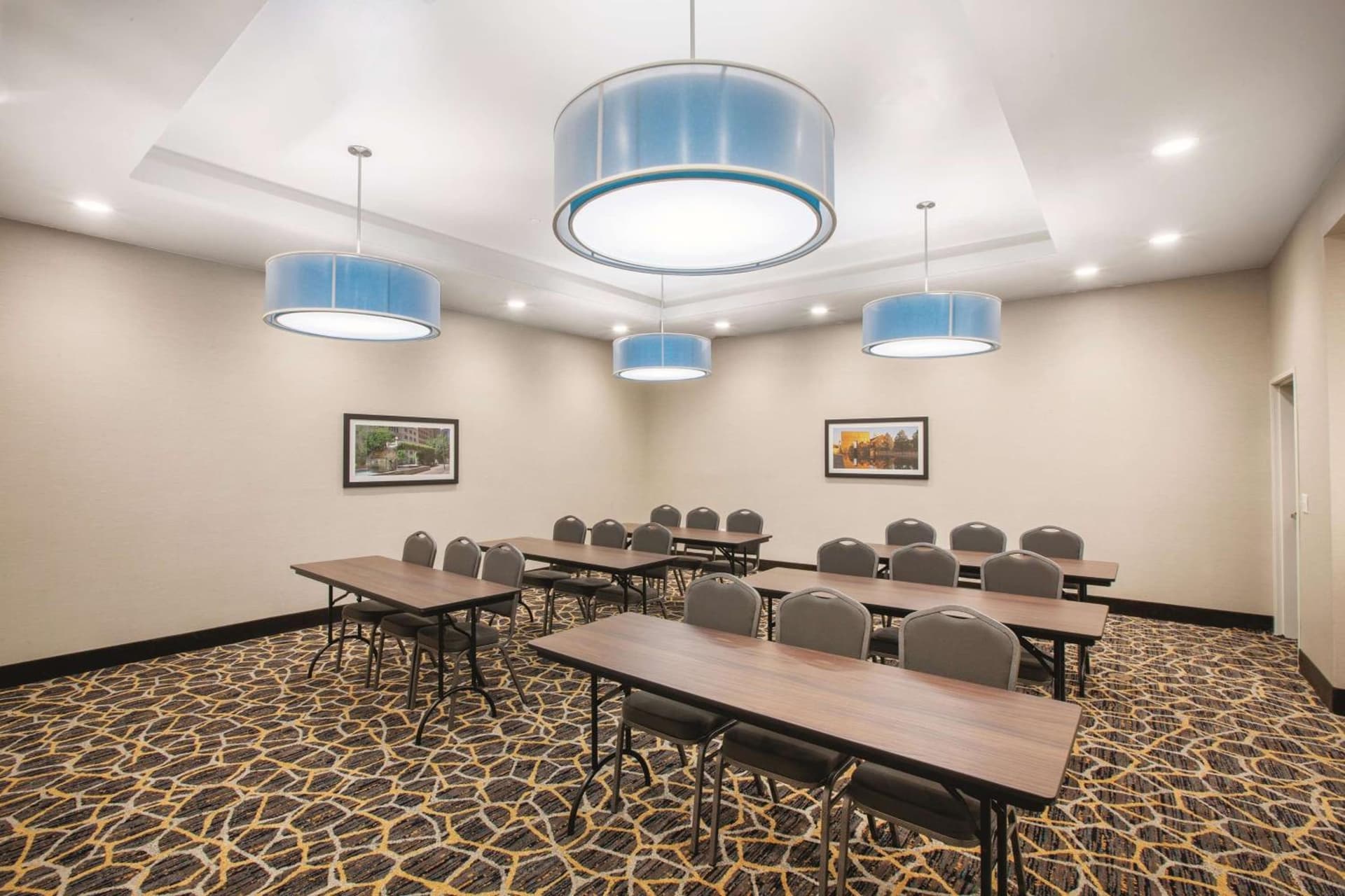 La Quinta by Wyndham Tulsa Broken Arrow gallery photo in Broken Arrow, OK — image 29