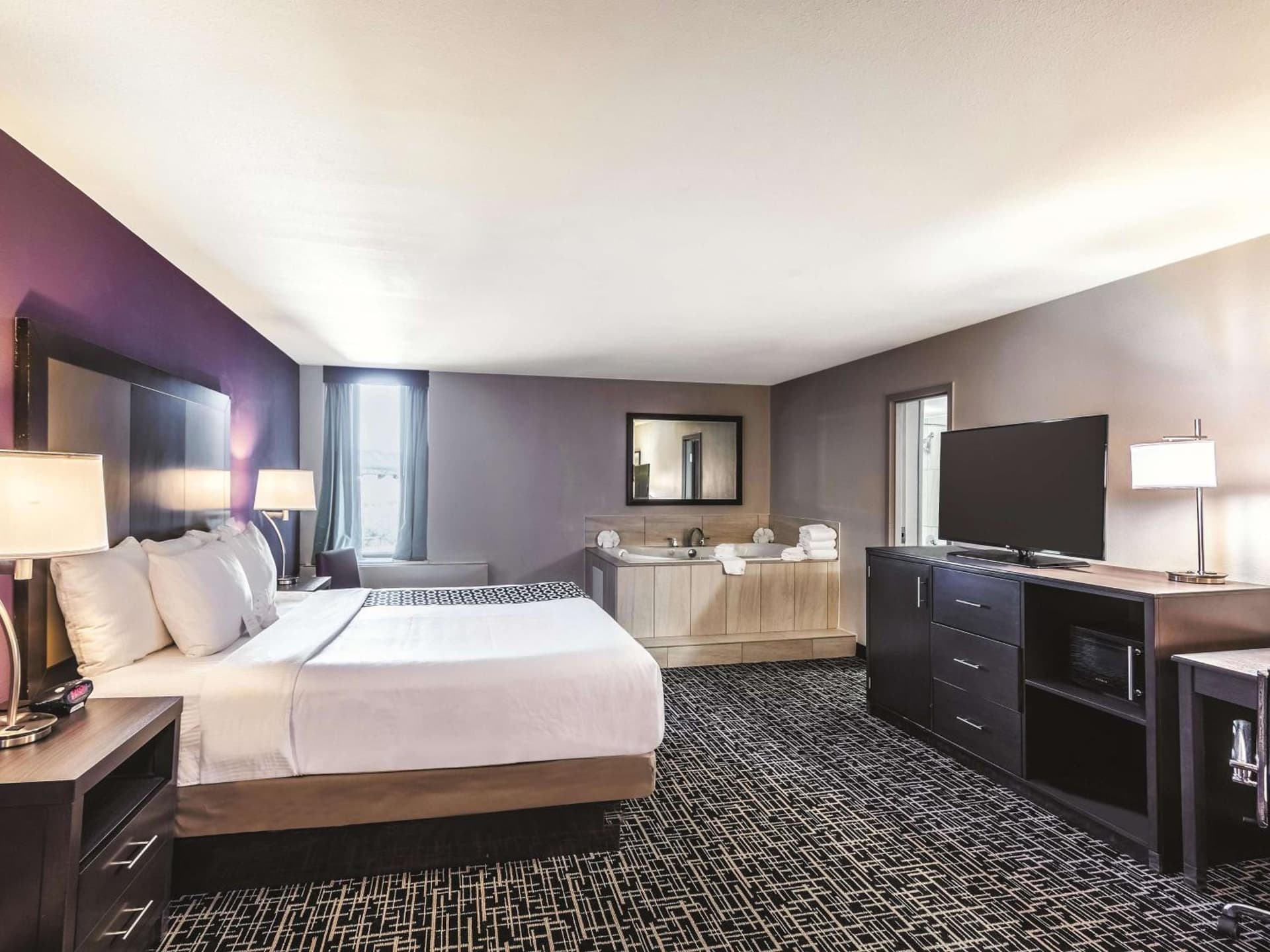 La Quinta by Wyndham Colorado Springs North gallery photo in Colorado Springs, CO — image 26