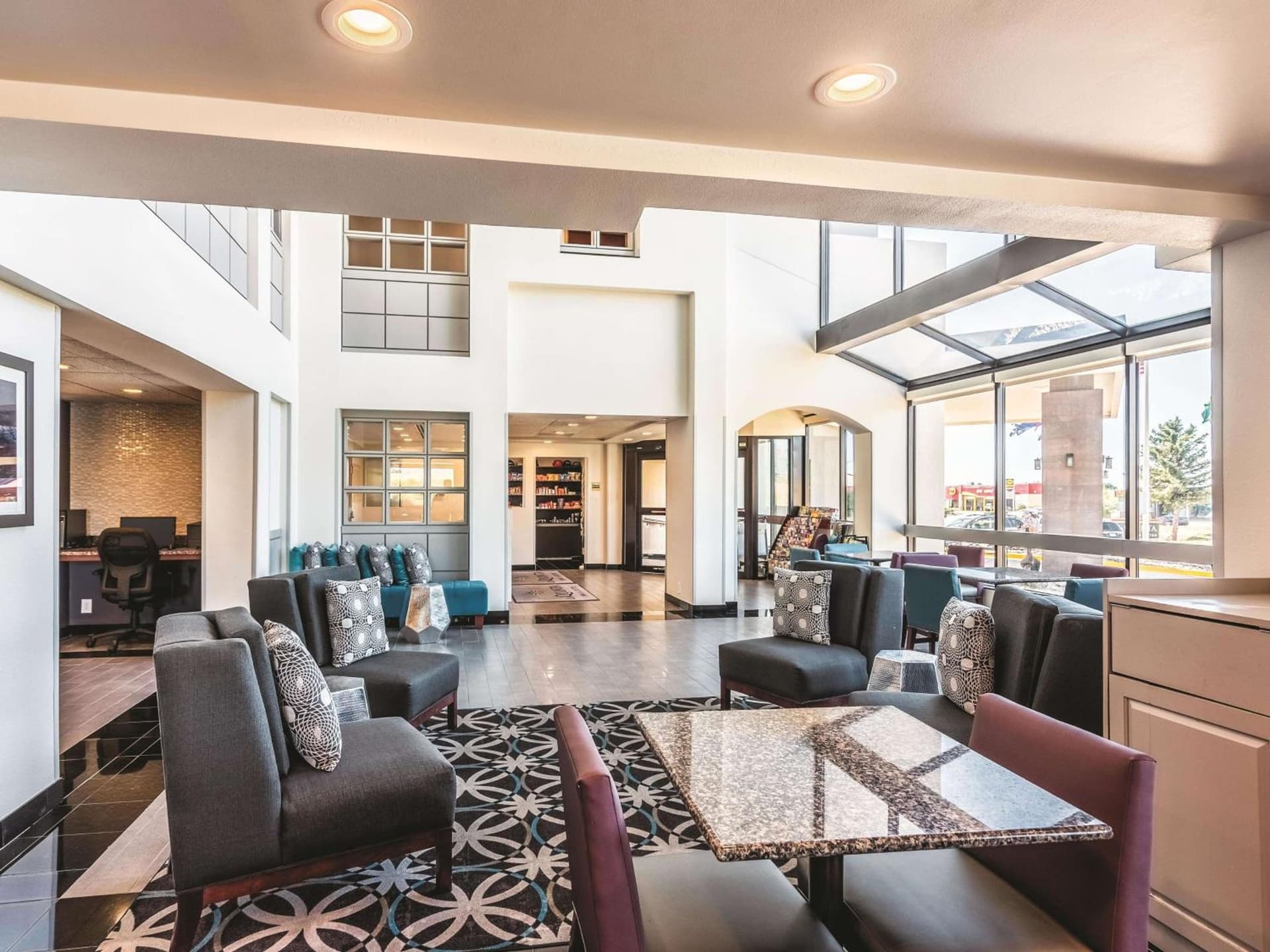 La Quinta by Wyndham Colorado Springs North gallery photo in Colorado Springs, CO — image 36