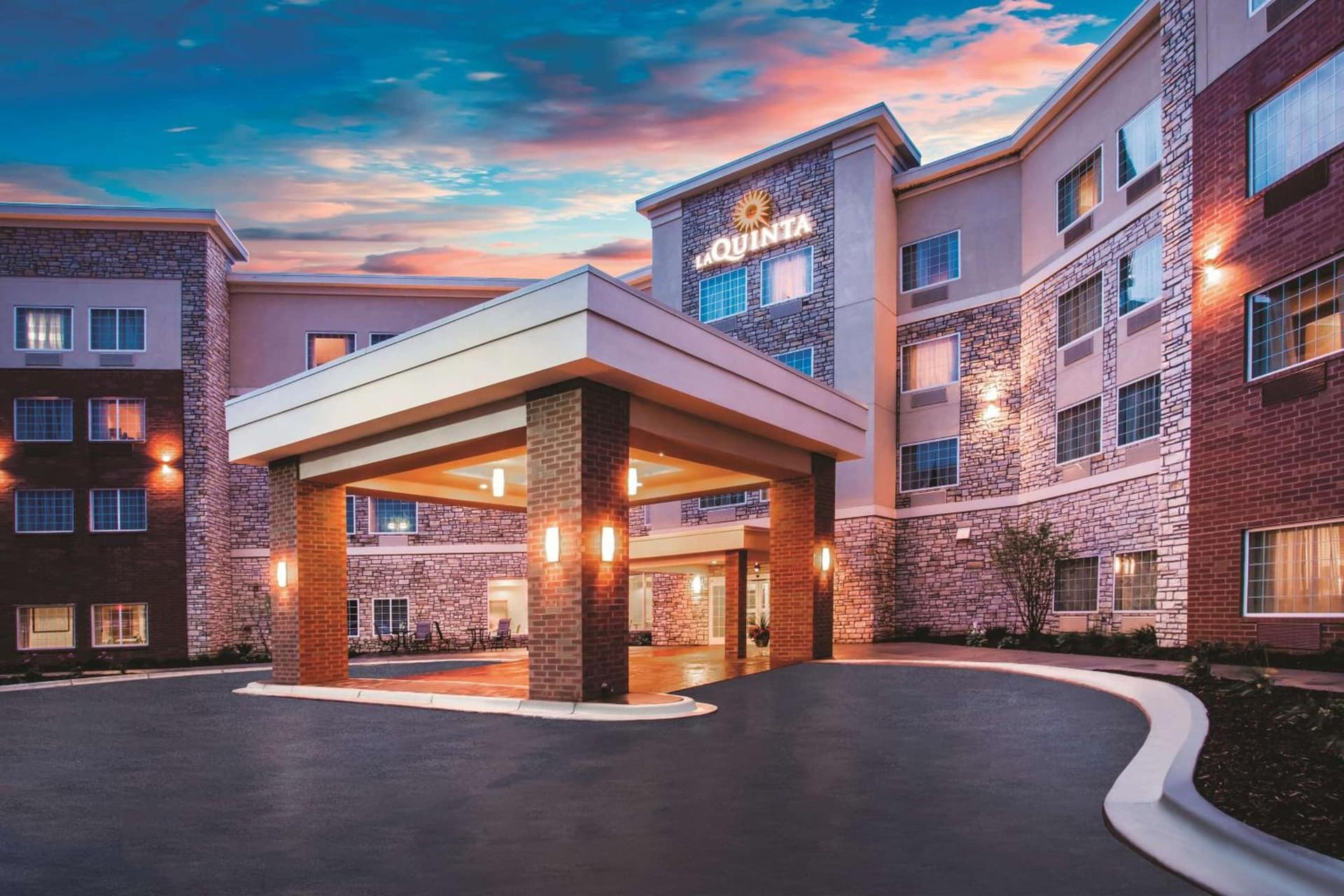 La Quinta by Wyndham St. Paul-Woodbury gallery photo in Woodbury, MN — image 21