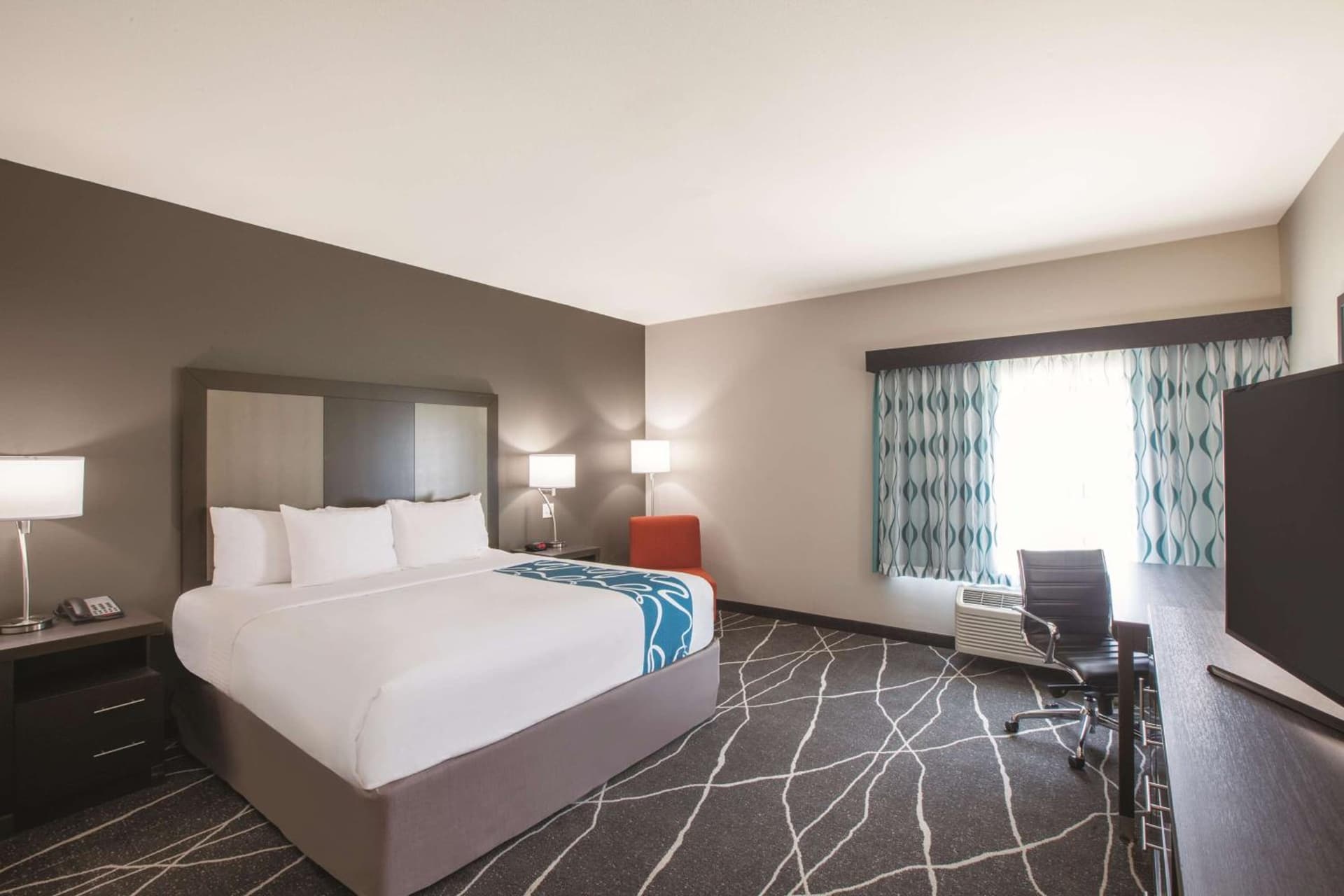 La Quinta by Wyndham Tulsa Broken Arrow gallery photo in Broken Arrow, OK — image 11