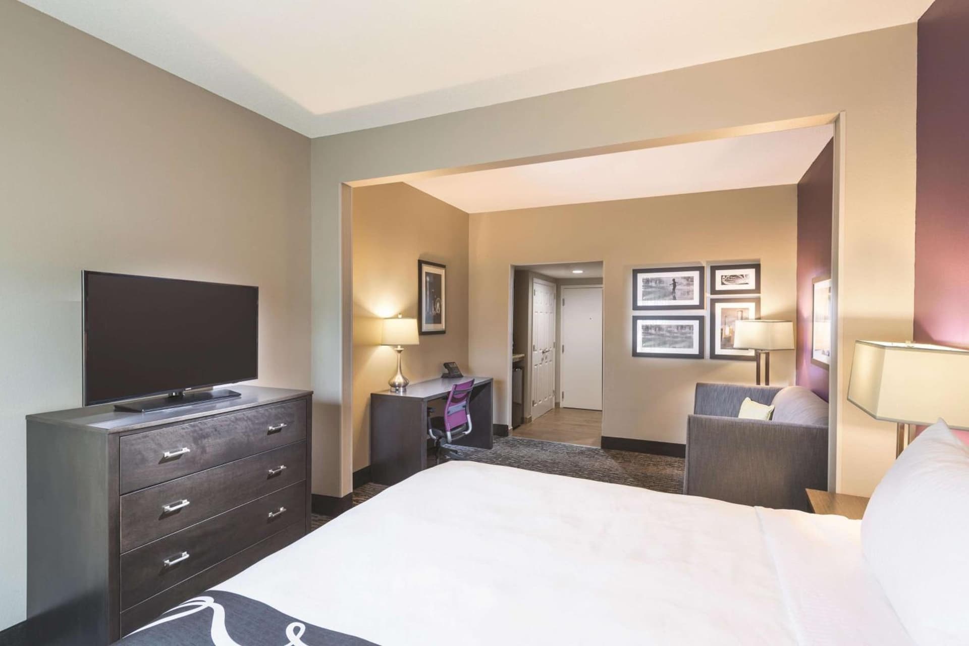 La Quinta by Wyndham Kennesaw gallery photo in Kennesaw, GA — image 51