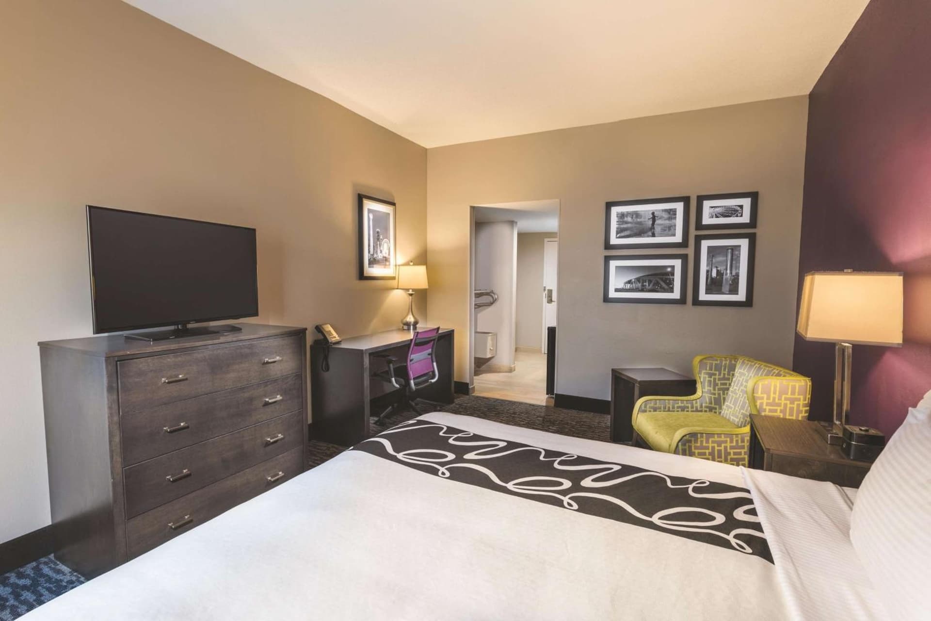 La Quinta by Wyndham Kennesaw gallery photo in Kennesaw, GA — image 14