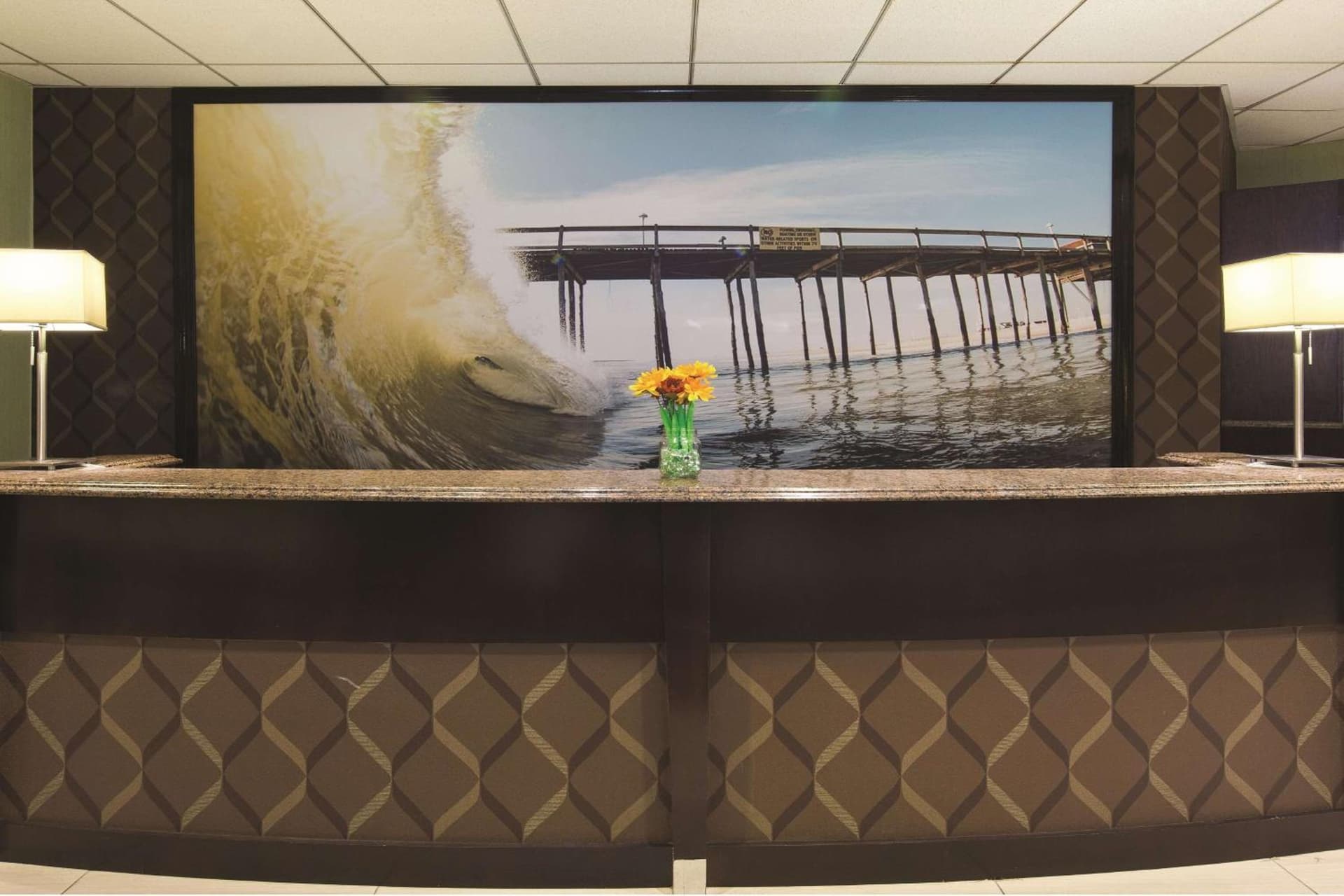DoubleTree by Hilton Salisbury interior in Salisbury, MD — gallery photo 2