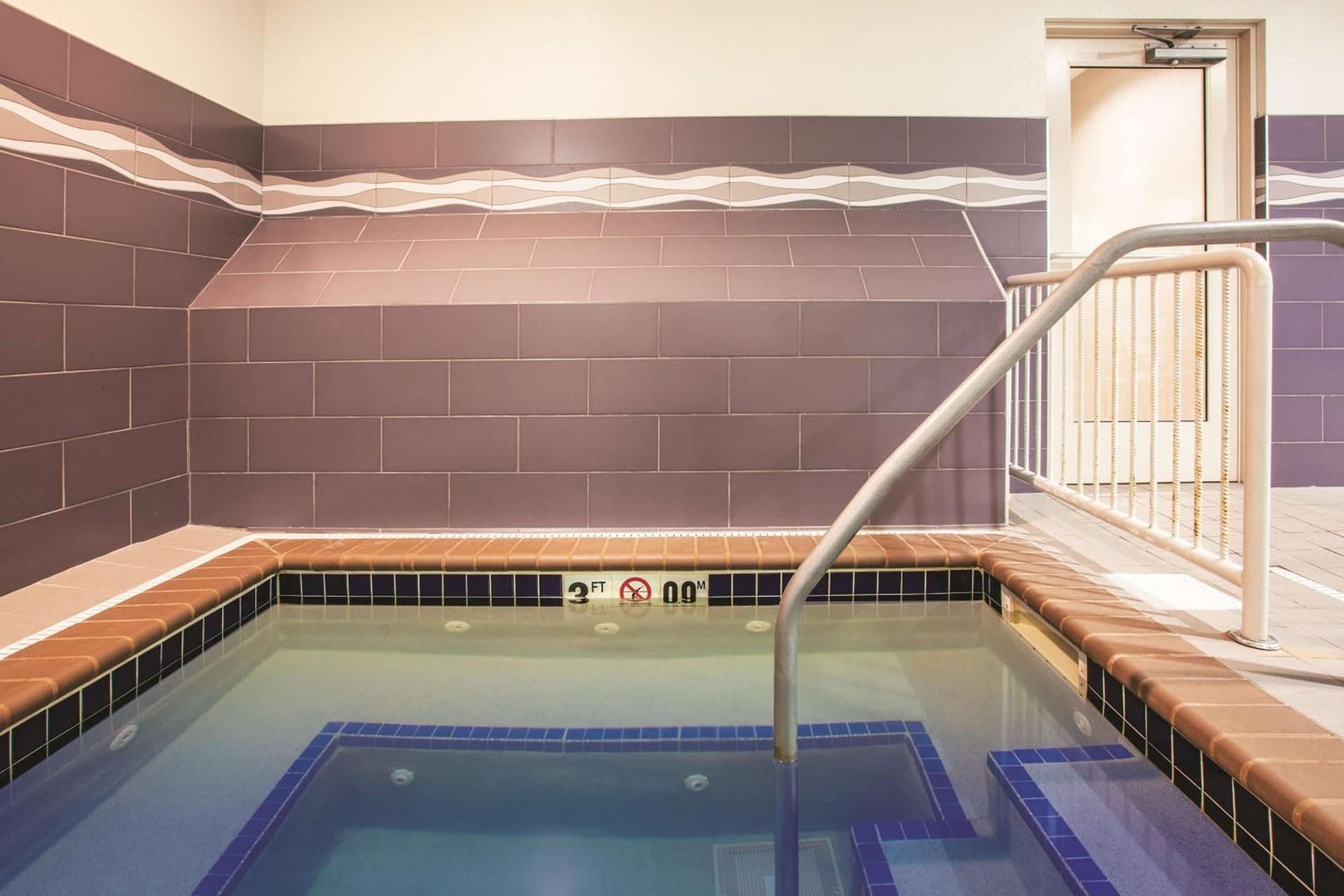 La Quinta by Wyndham Duluth gallery photo in Duluth, MN — image 8