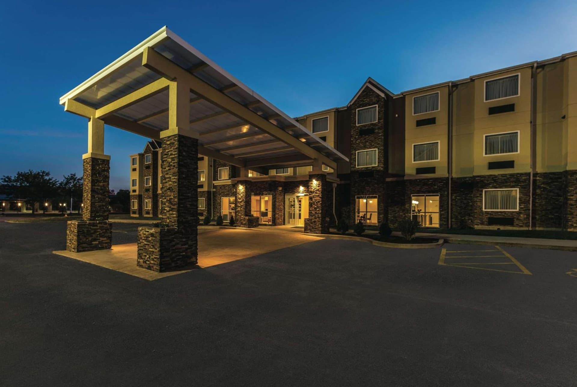 La Quinta by Wyndham Collinsville - St. Louis gallery photo in Collinsville, IL — image 21