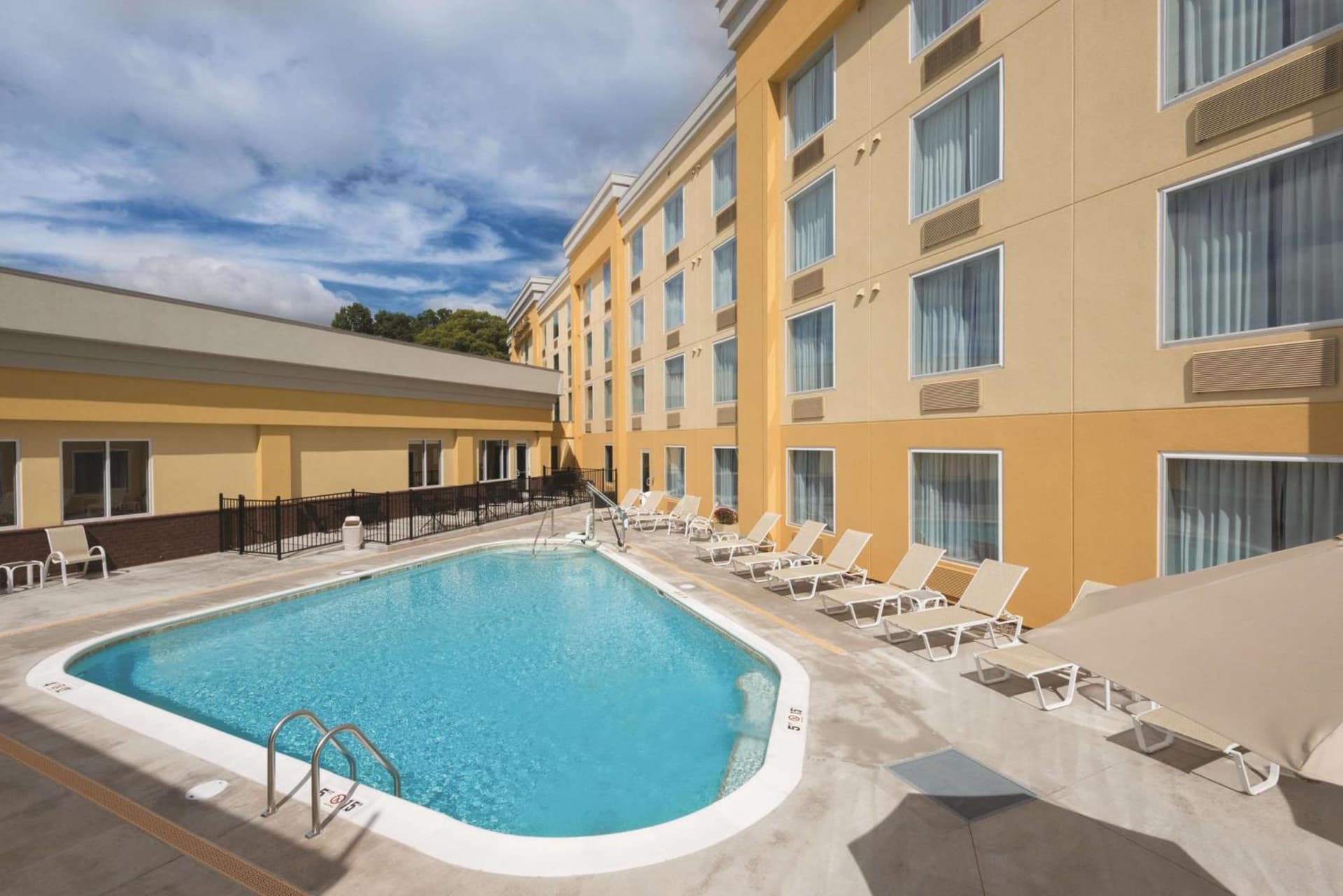 La Quinta by Wyndham Lynchburg at Liberty Univ. gallery photo in Lynchburg, VA — image 33