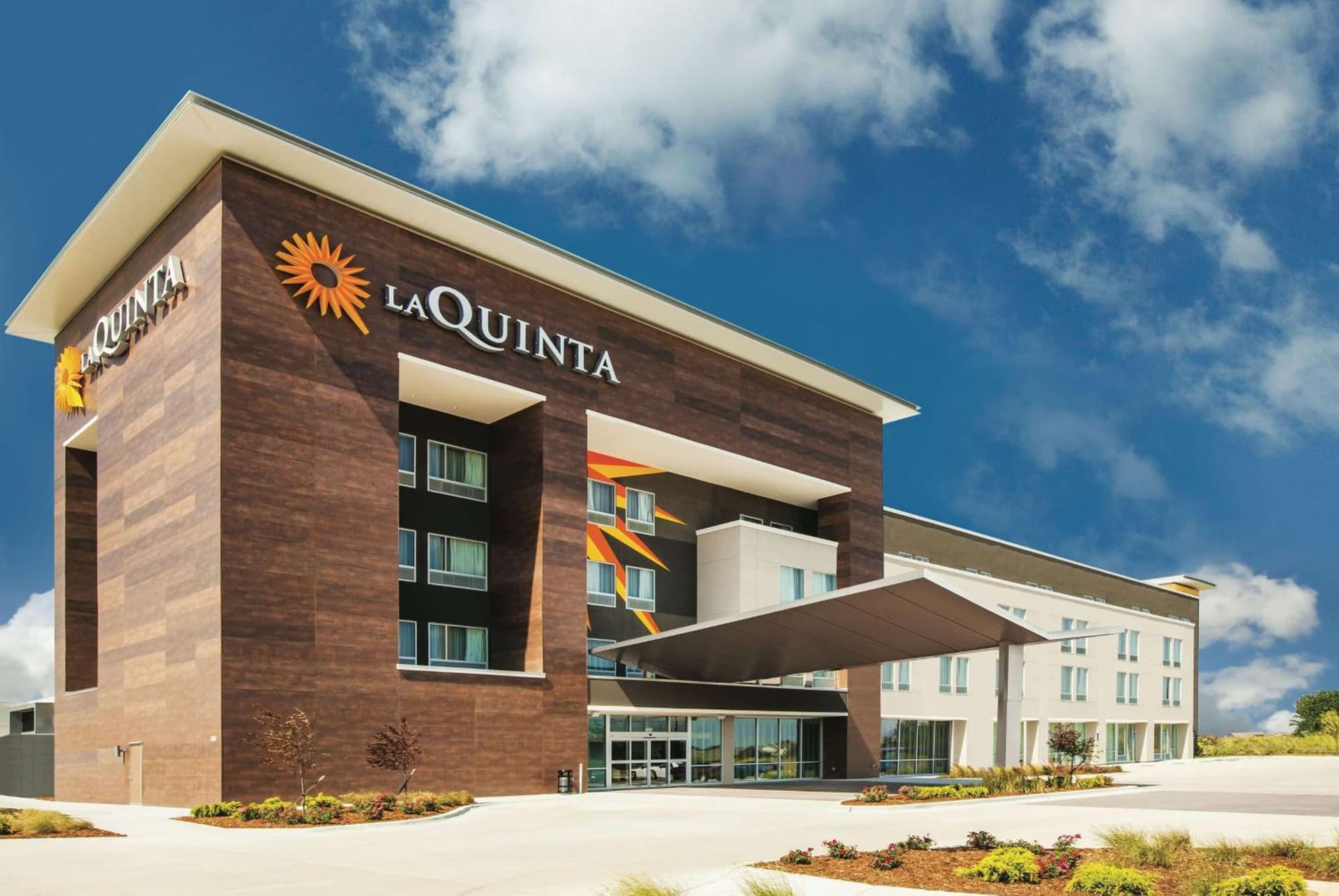 La Quinta by Wyndham Wichita Northeast featured exterior or lobby in Wichita, KS — similar hotel