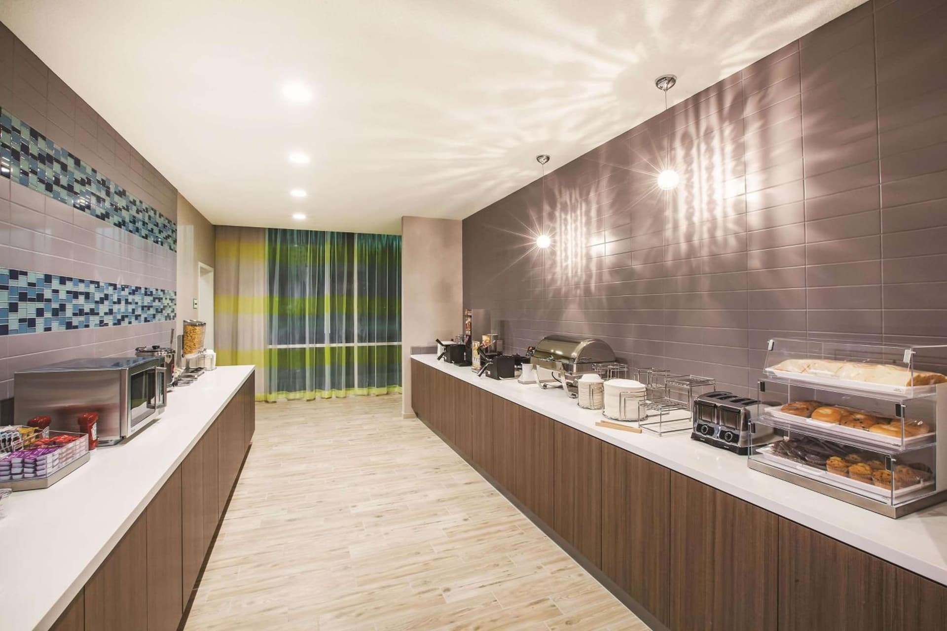 La Quinta by Wyndham Wichita Northeast gallery photo in Wichita, KS — image 33