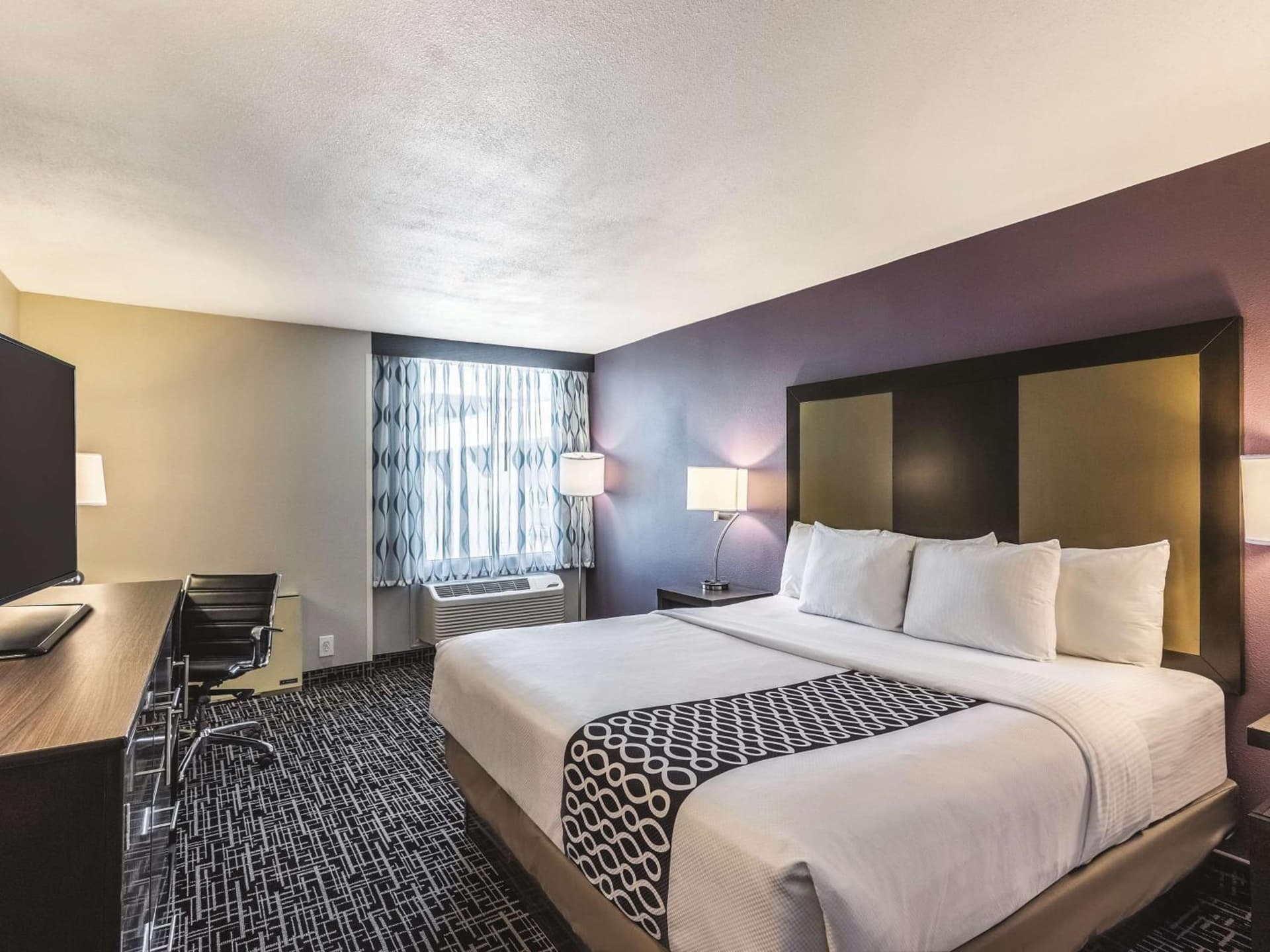 La Quinta by Wyndham Colorado Springs North gallery photo in Colorado Springs, CO — image 13