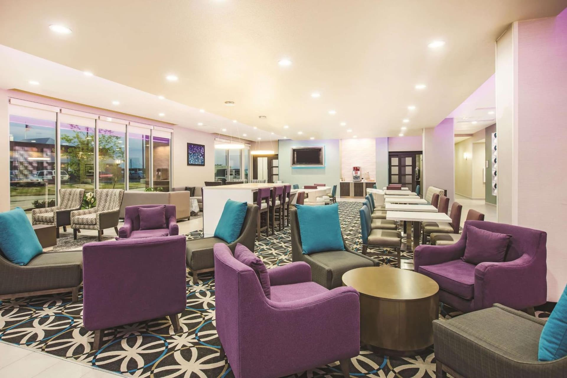 La Quinta by Wyndham Dallas Plano - The Colony gallery photo in The Colony, TX — image 22