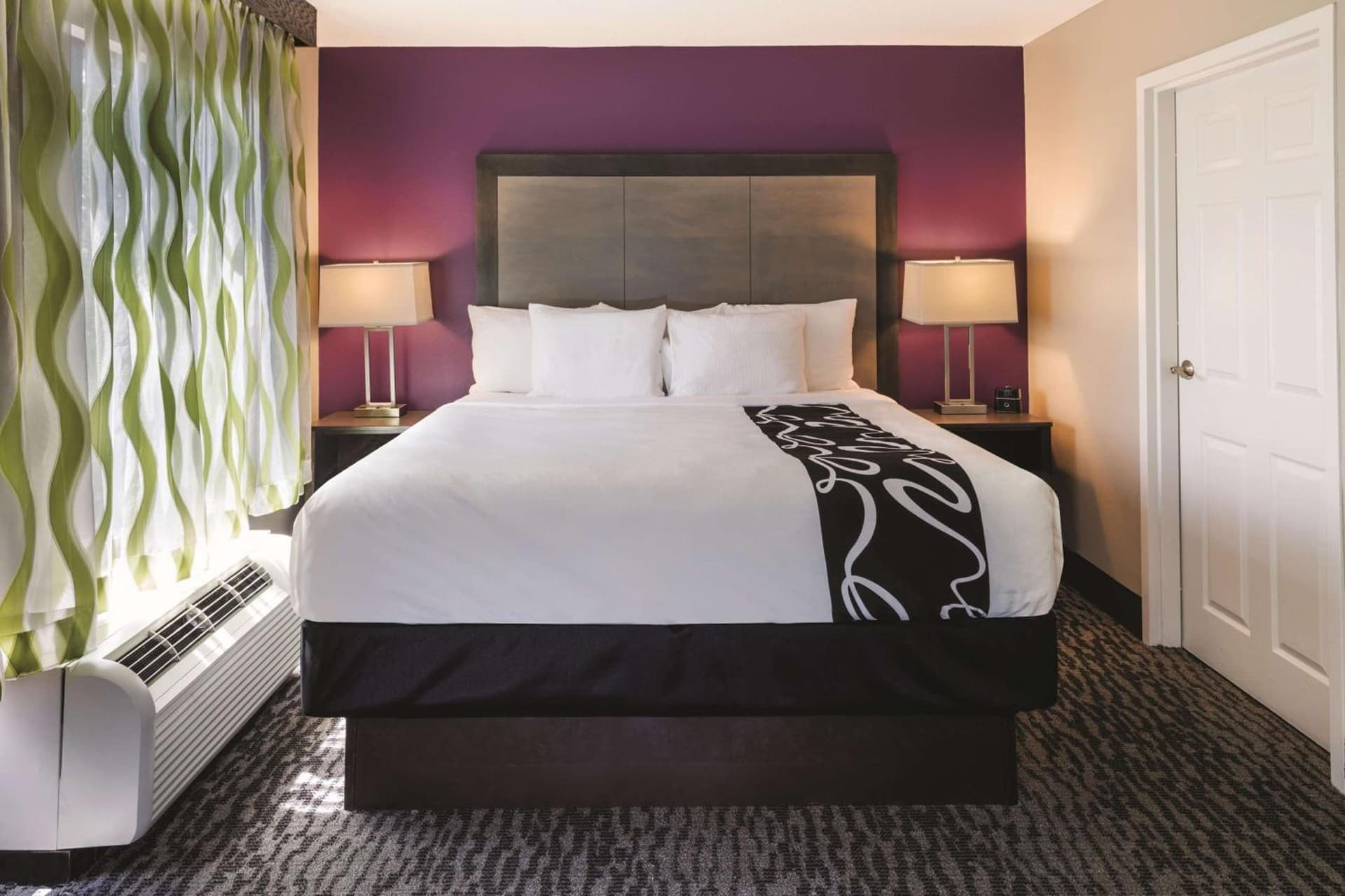 La Quinta by Wyndham Kennesaw gallery photo in Kennesaw, GA — image 19