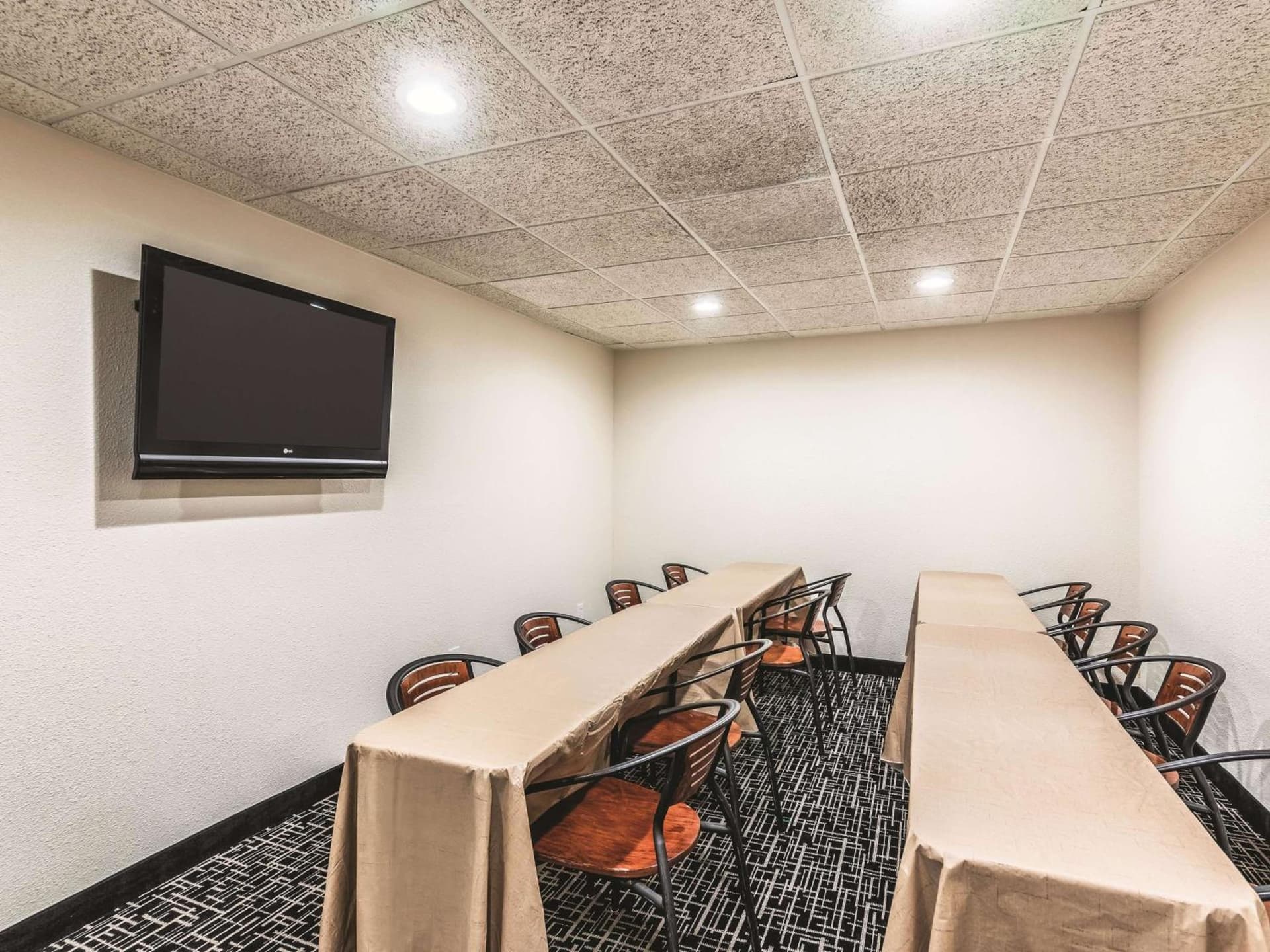La Quinta by Wyndham Colorado Springs North gallery photo in Colorado Springs, CO — image 22