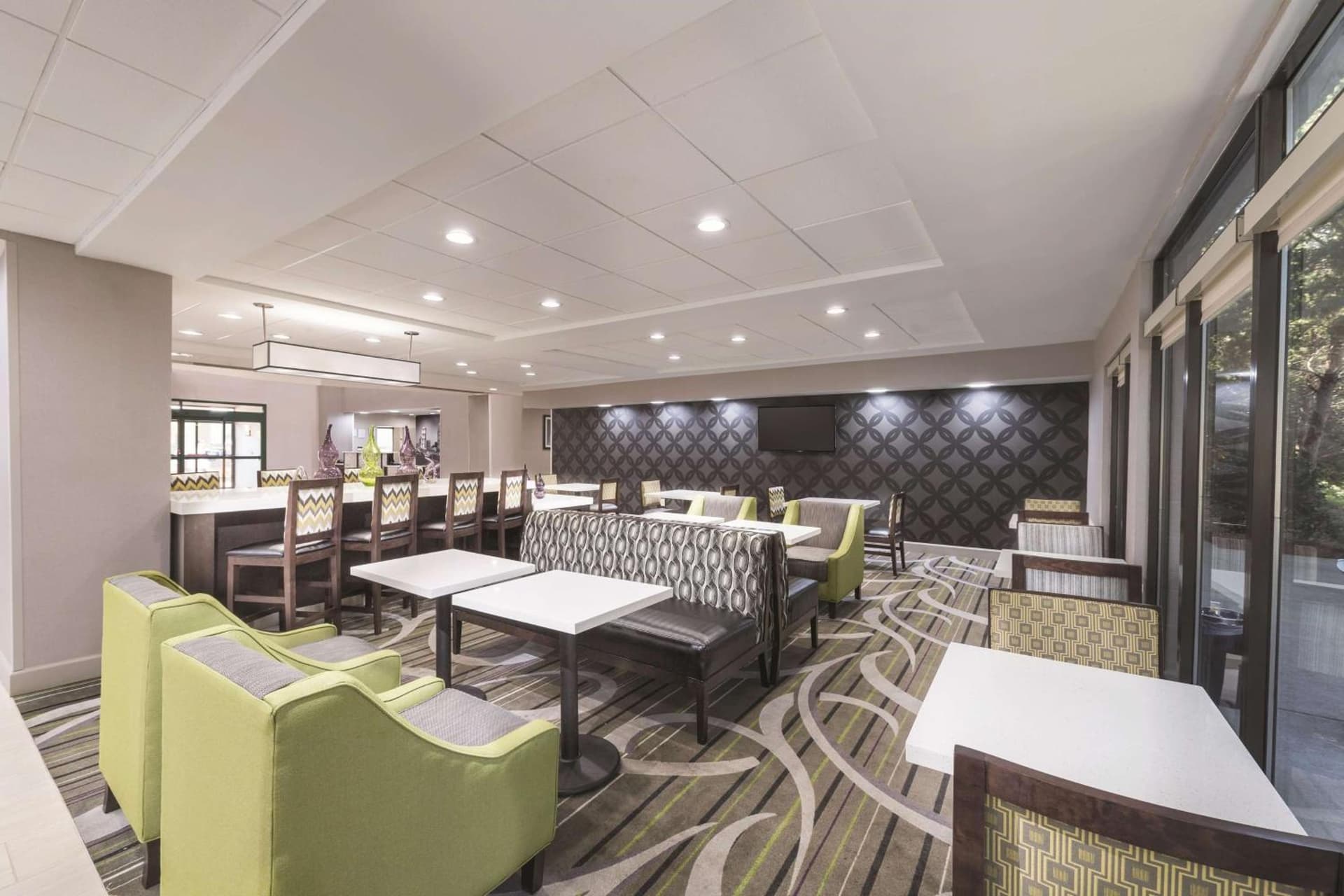 La Quinta by Wyndham Kennesaw gallery photo in Kennesaw, GA — image 20