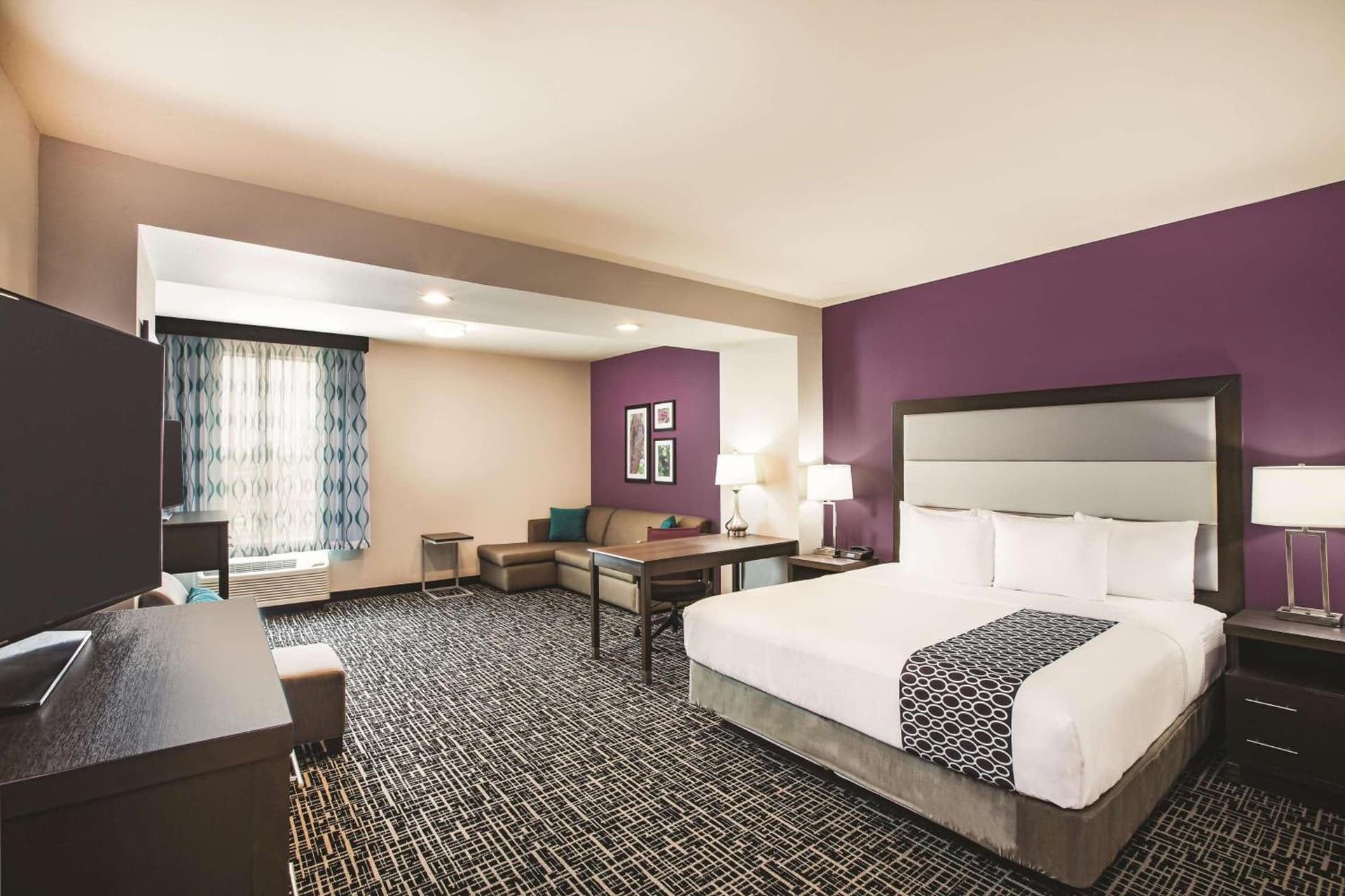 La Quinta by Wyndham McAllen La Plaza Mall gallery photo in McAllen, TX — image 37