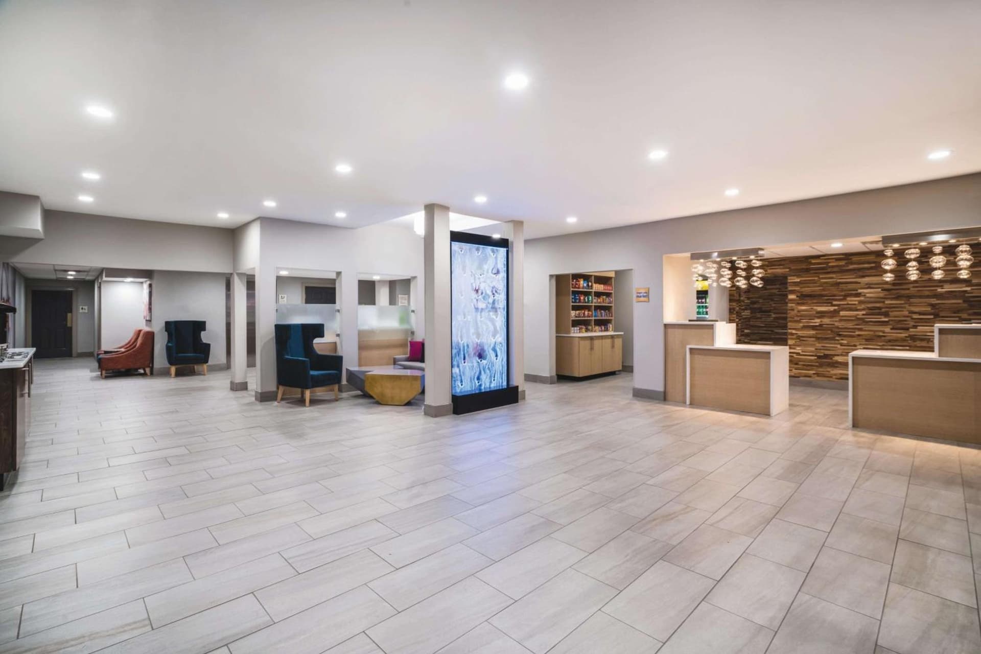 La Quinta by Wyndham Chattanooga North - Hixson property views in Hixson, TN — gallery photo 3
