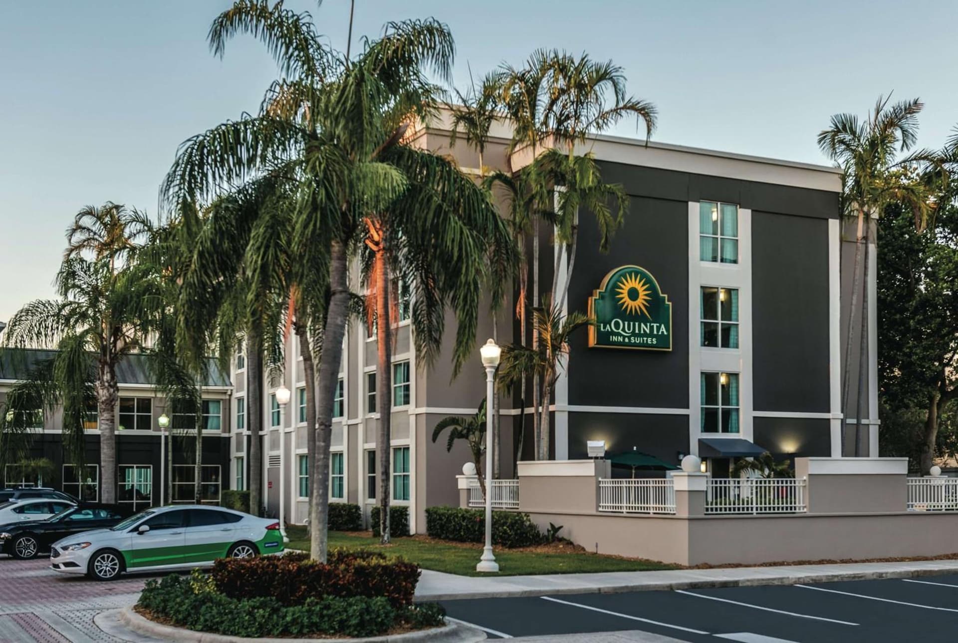 La Quinta by Wyndham Plantation at SW 6th St exterior or lobby in Plantation, FL — main listing photo