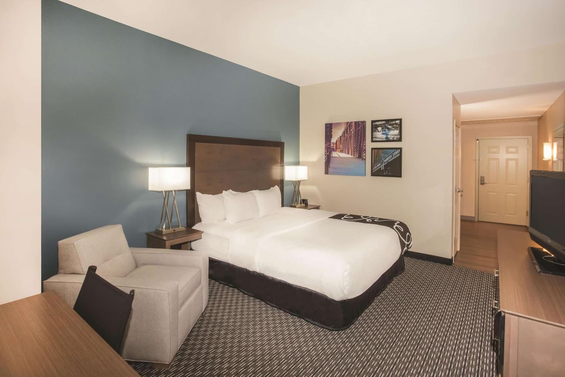 La Quinta Inn & Suites by Wyndham Chicago Downtown gallery photo in Chicago, IL — image 16