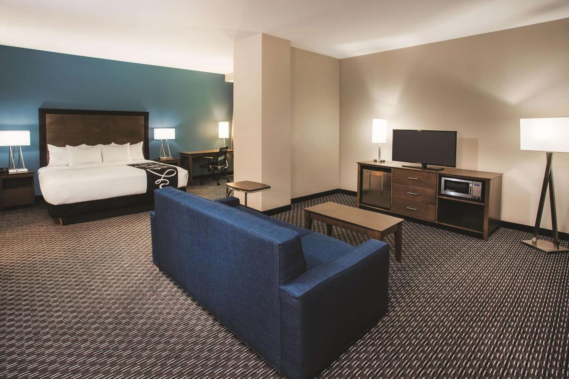 La Quinta Inn & Suites by Wyndham Chicago Downtown gallery photo in Chicago, IL — image 43