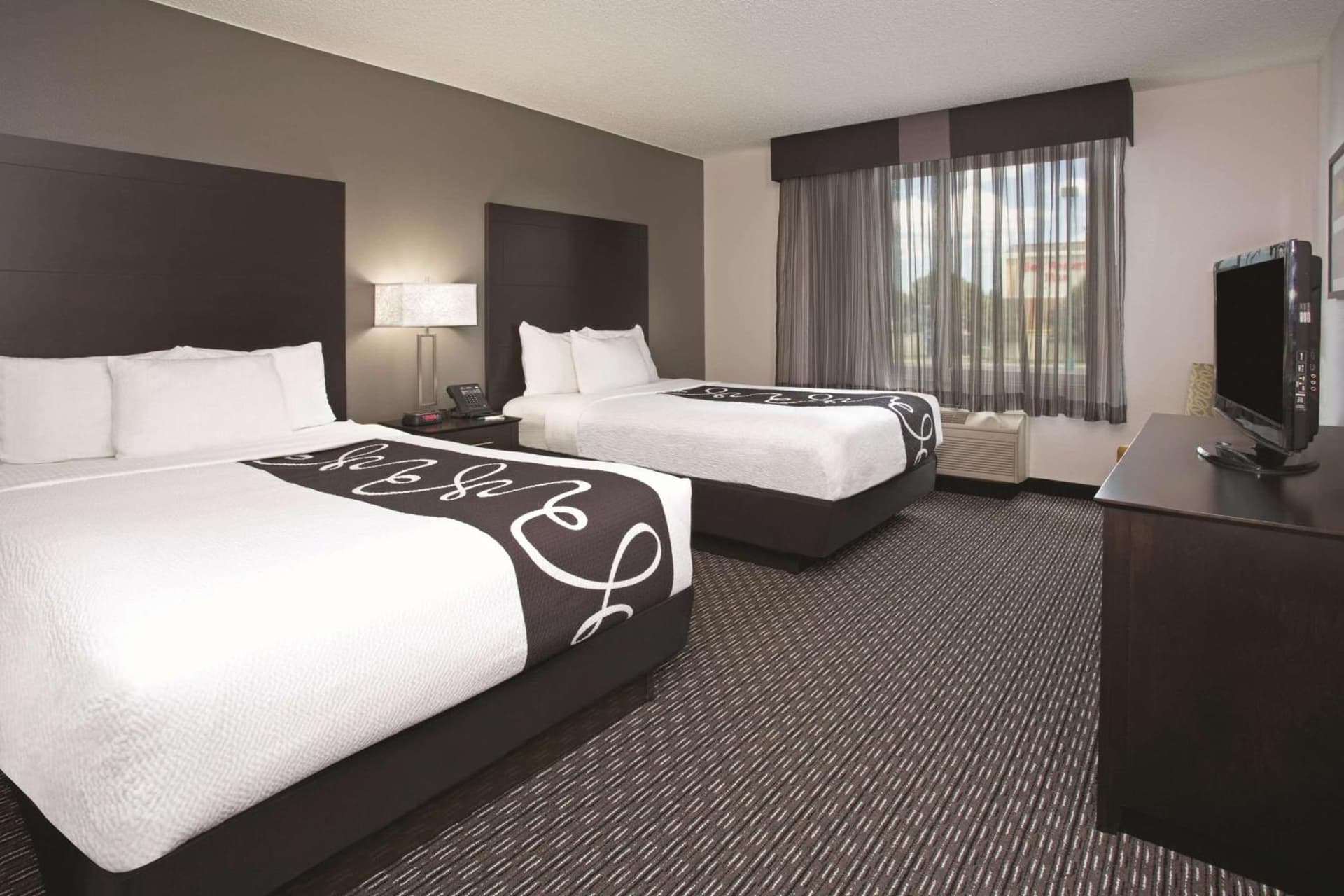 La Quinta Inn & Suites by Wyndham Charleston Riverview gallery photo in Charleston, SC — image 13